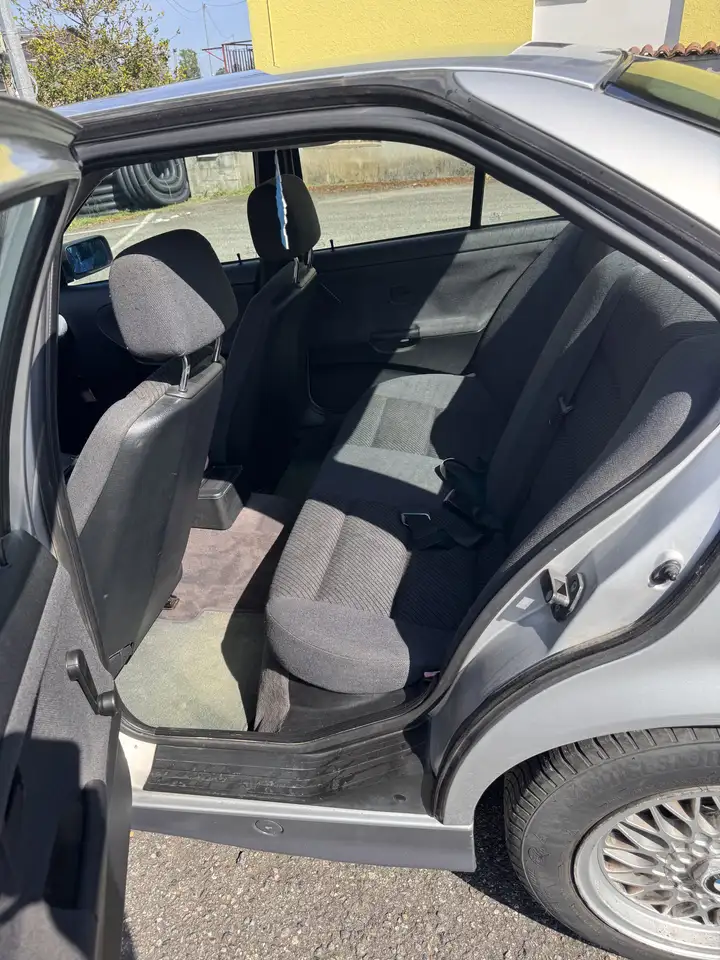 BMW 318i auto cat., foto 10