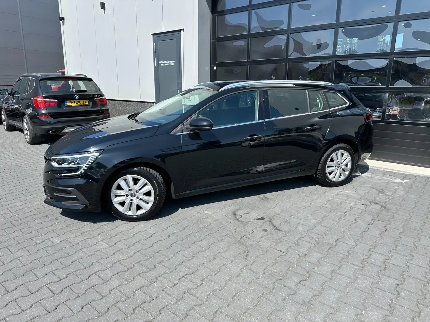 Renault Megane Estate 1.3 TCe Business Zen Automaat 1 ste eigenaa Noir - 2