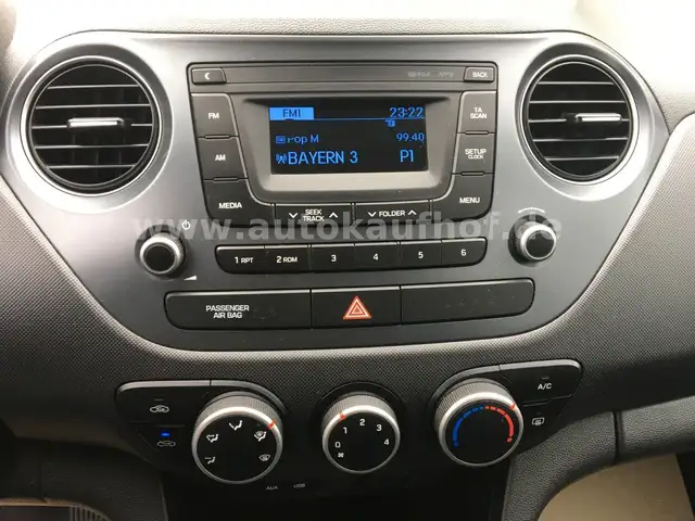 Hyundai i10 view 15