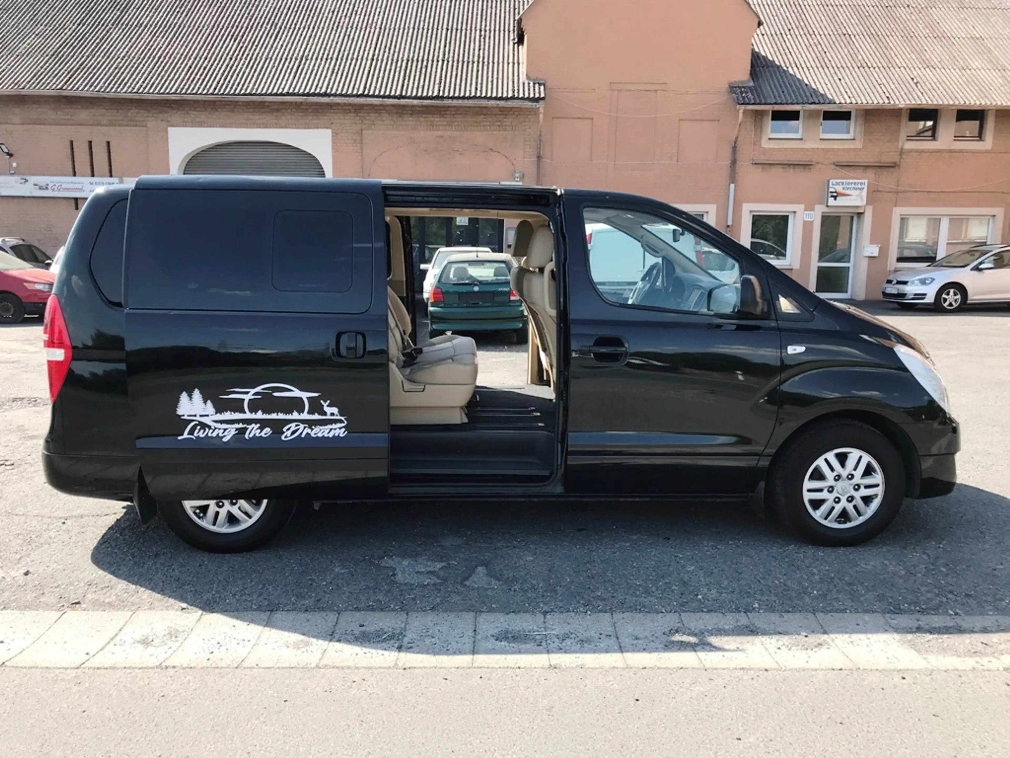 Hyundai H-1 H-1 Diesel 2.5 CRDi Travel Premium — photo 9