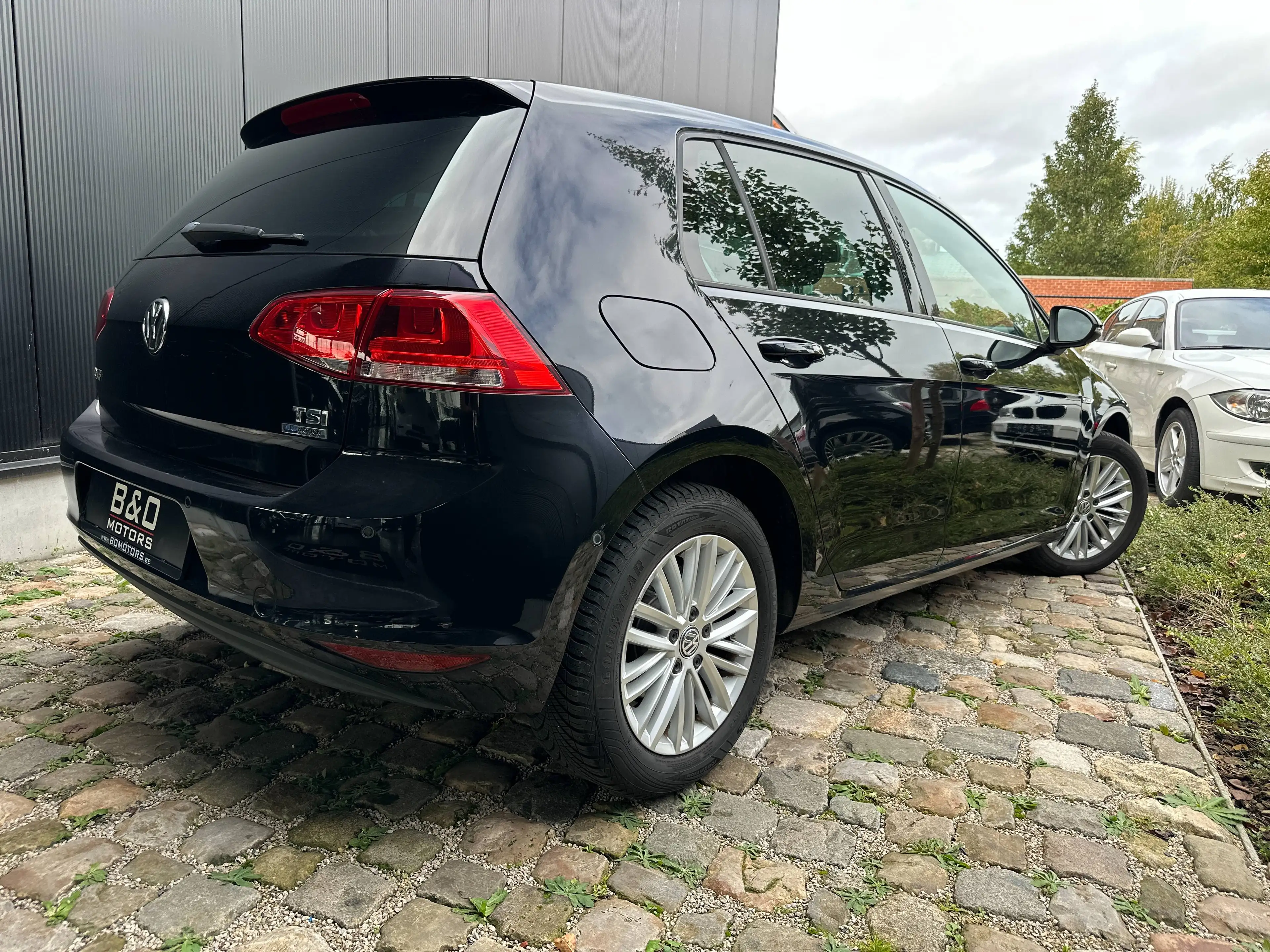 Volkswagen Golf Golf VII 1.2 TSI Cup 5d - PDC voor + achter - bluetooth - multif. stuur - stoelverw - zeer mooie opties! — photo 2
