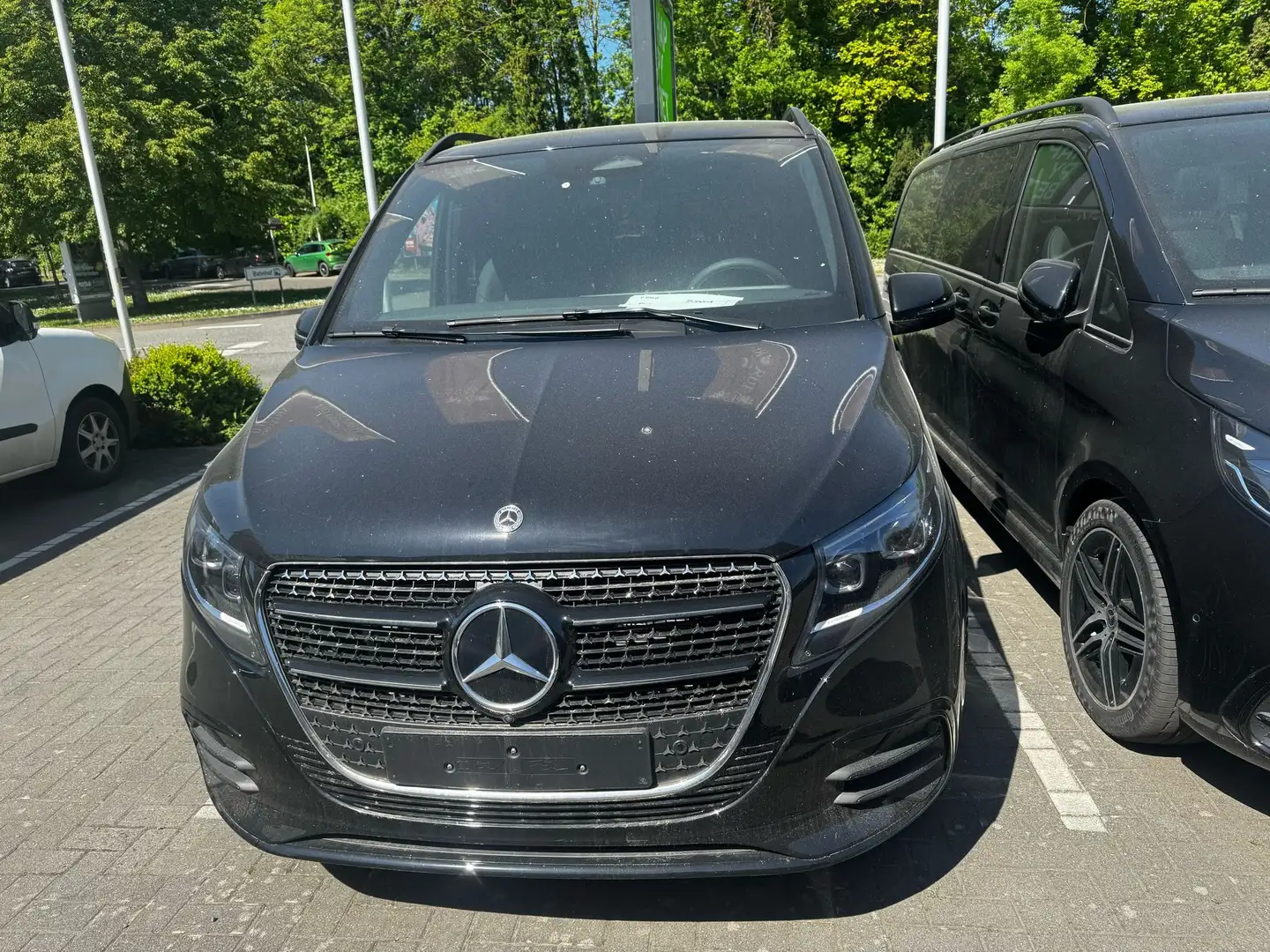 Mercedes-Benz V 300 Exclusive Lang Noir - 1
