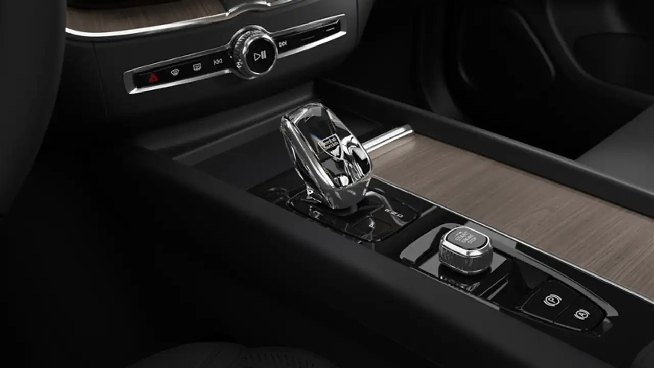 Volvo XC60 снимка Volvo XC60