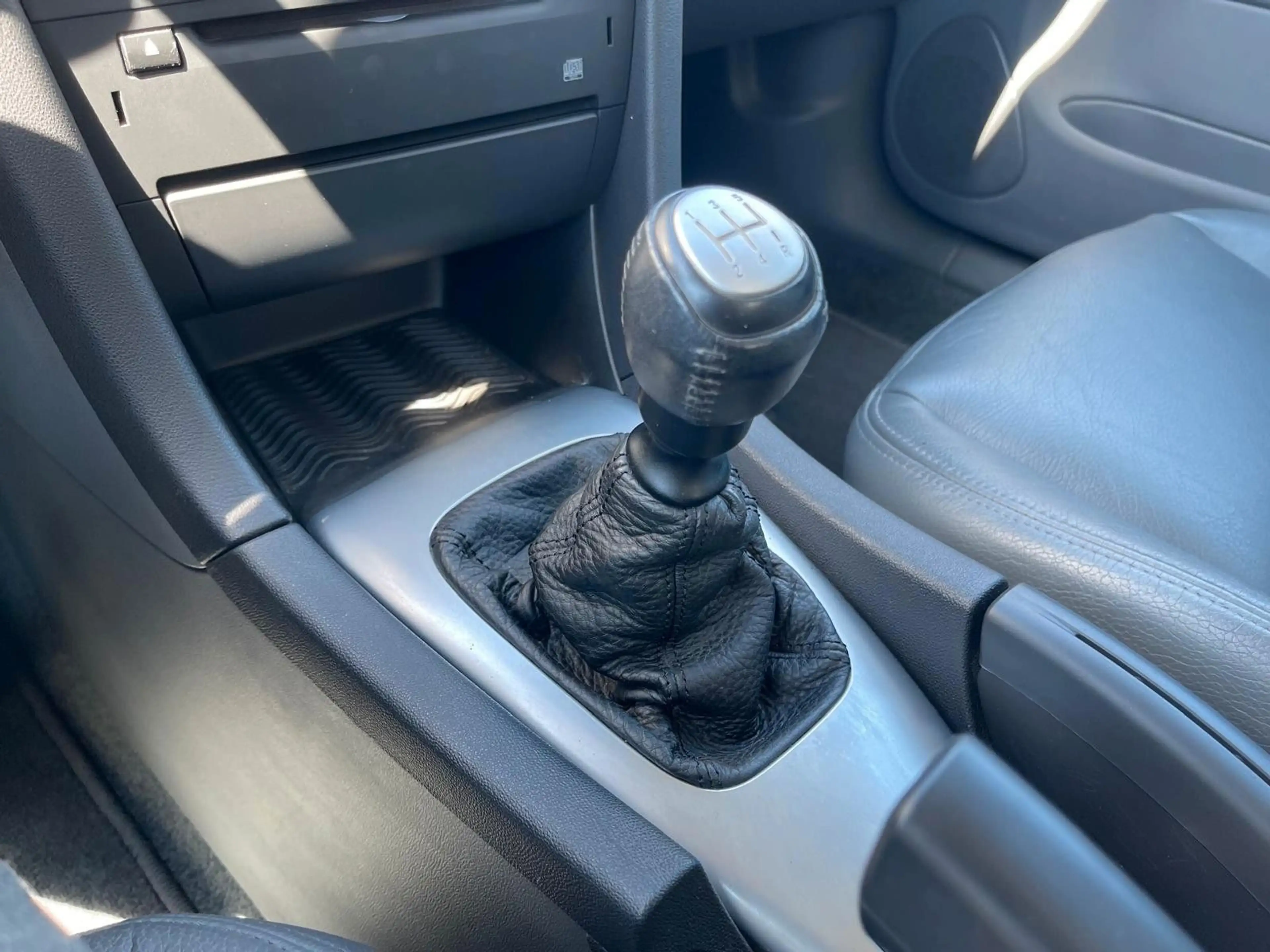 Saab 9-3 Lim. 1.8T Arc/S-Heft/Teilleder/3.Hand — photo 15