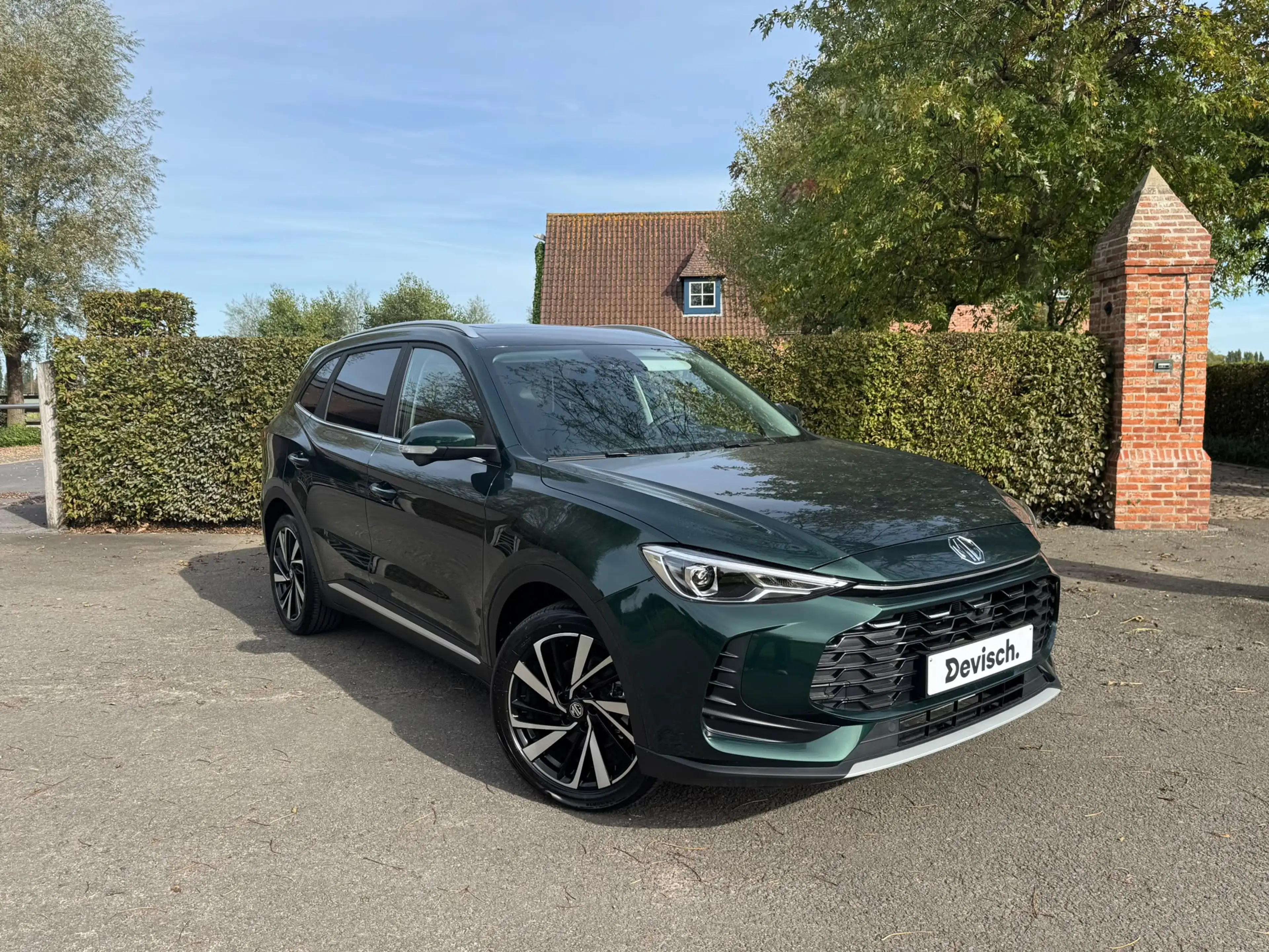 MG ZS MG HEV luxury — photo 2