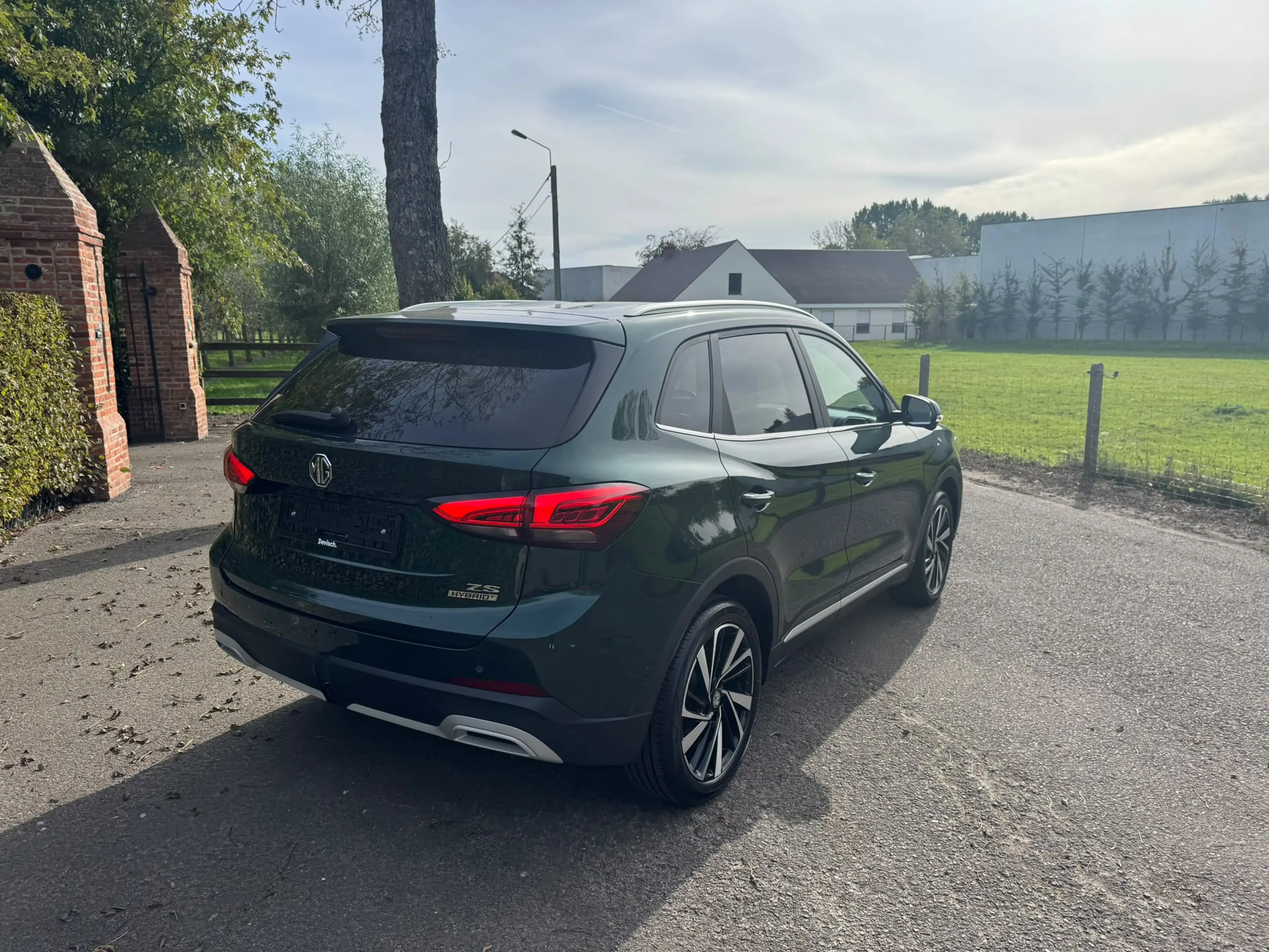 MG ZS MG HEV luxury — photo 4