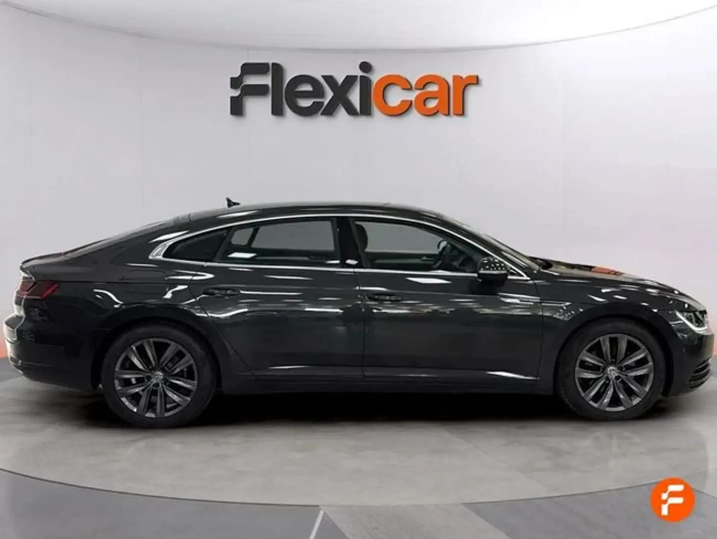 Volkswagen Arteon 2.0+TDI+110kW+%28150CV%29+DSG Gris - 2