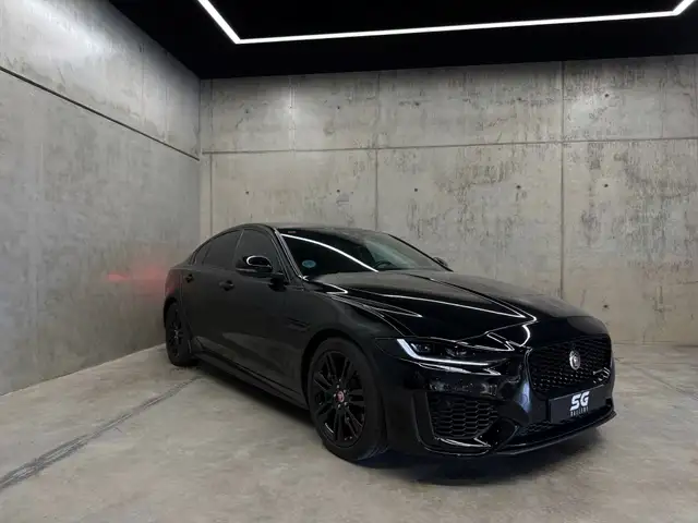 Jaguar XE 2.0 I4 R-Dynamic S RWD Aut. 250