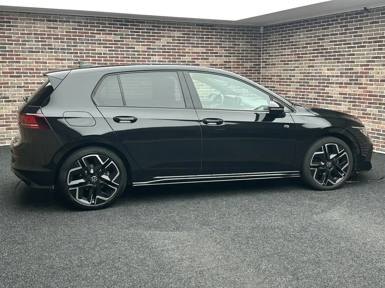 Volkswagen Golf 1.5 eTSI R-Line Edition Pano Head up, миниатюра 4
