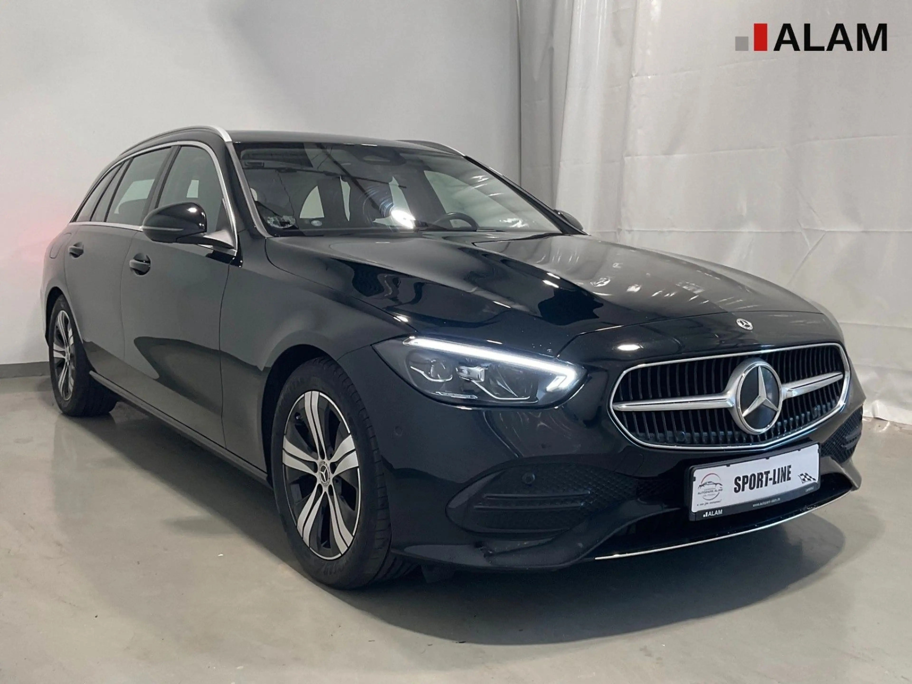 Mercedes-Benz C 220 d Avantgarde ACC Lane Navi RFK Sound ViCo — photo 5