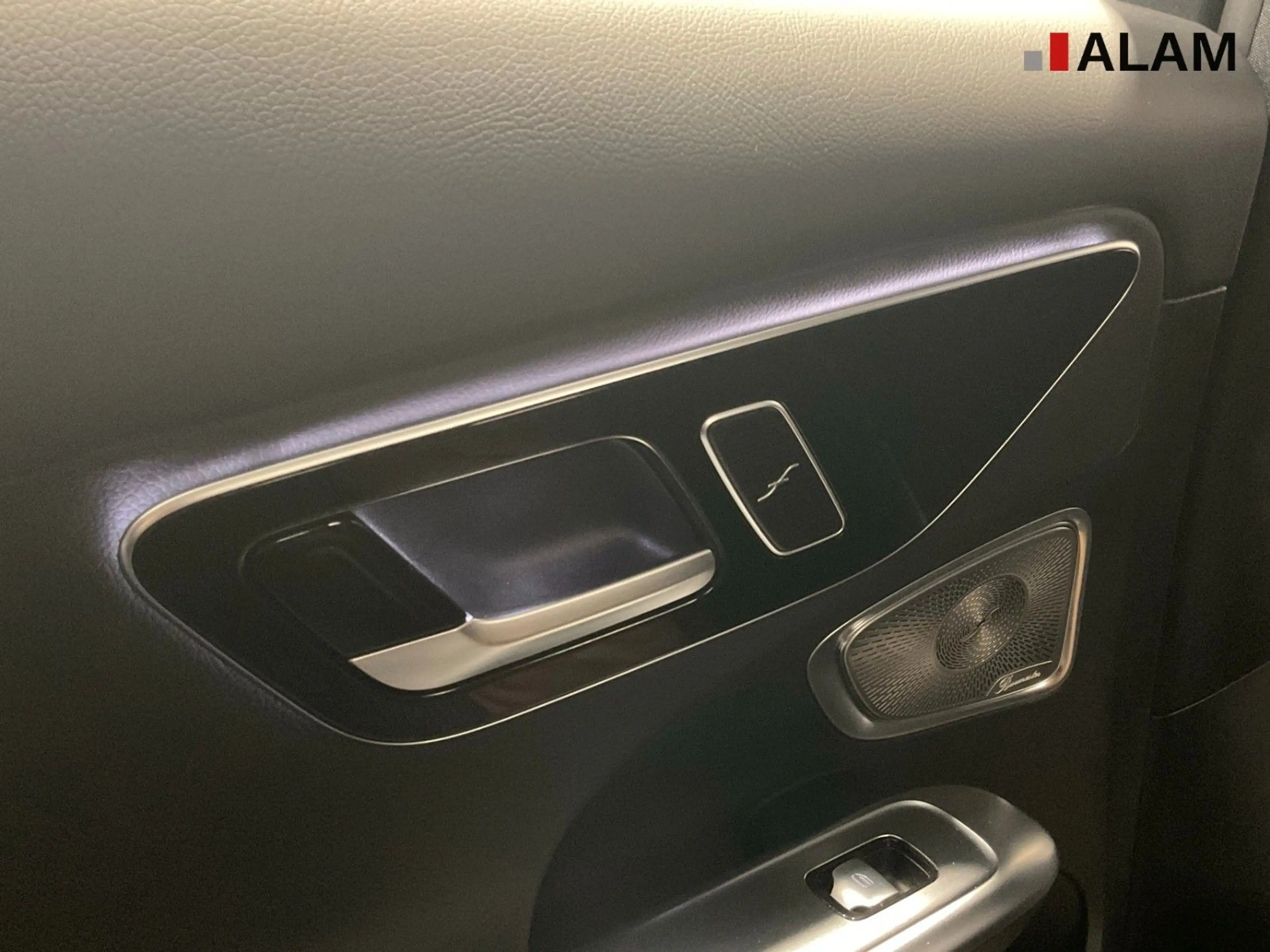 Mercedes-Benz C 220 d Avantgarde ACC Lane Navi RFK Sound ViCo — photo 11
