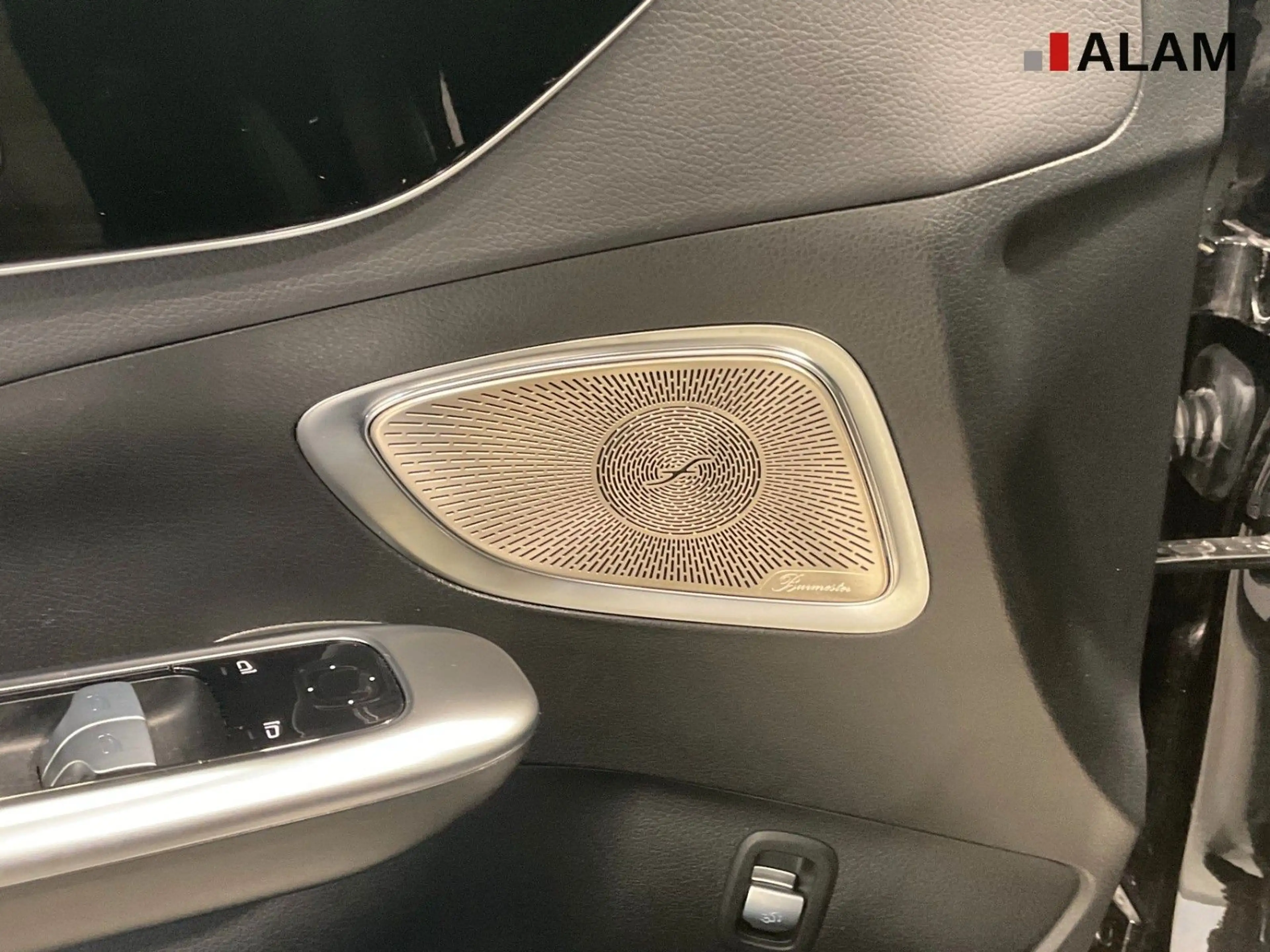 Mercedes-Benz C 220 d Avantgarde ACC Lane Navi RFK Sound ViCo — photo 12