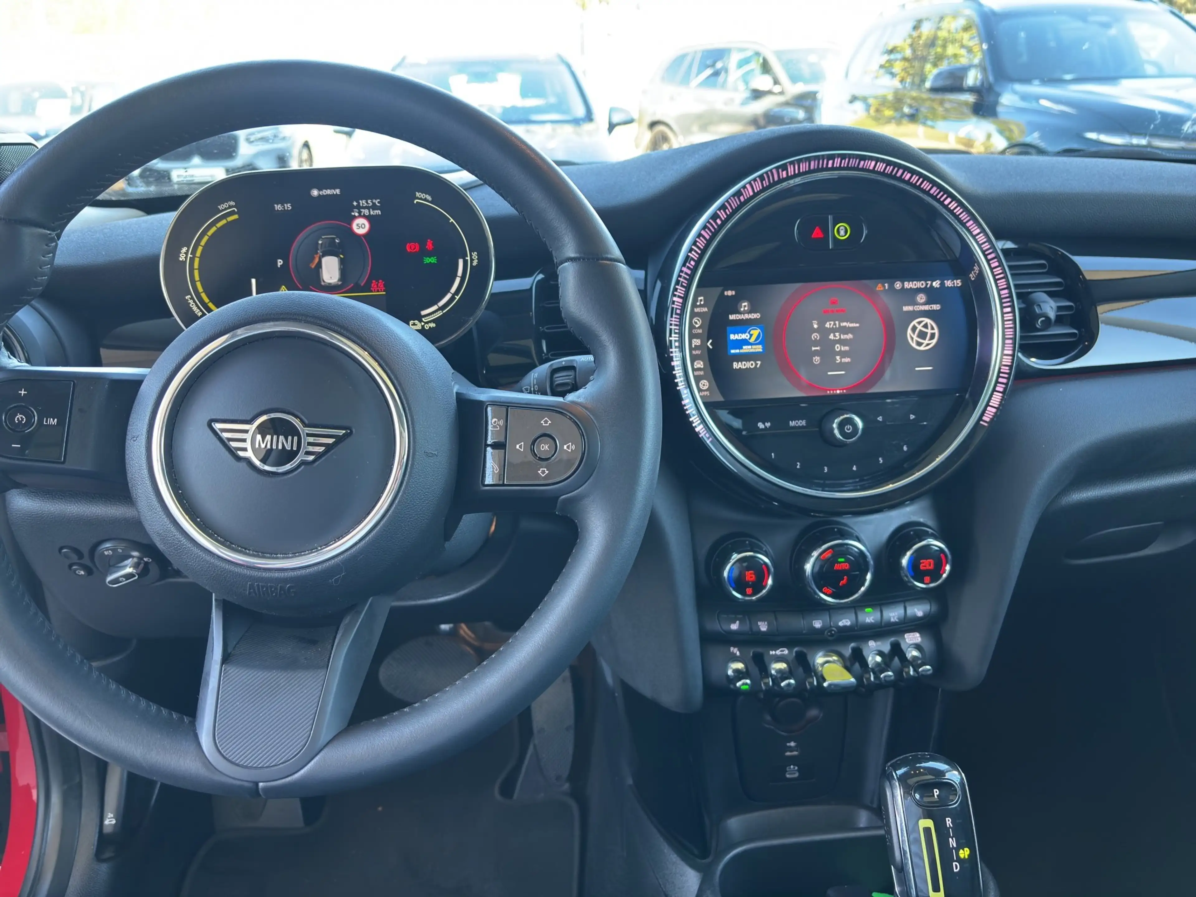 MINI Cooper SE 3-Türer Rückfahrka. HuD H&K Glasdach — photo 3
