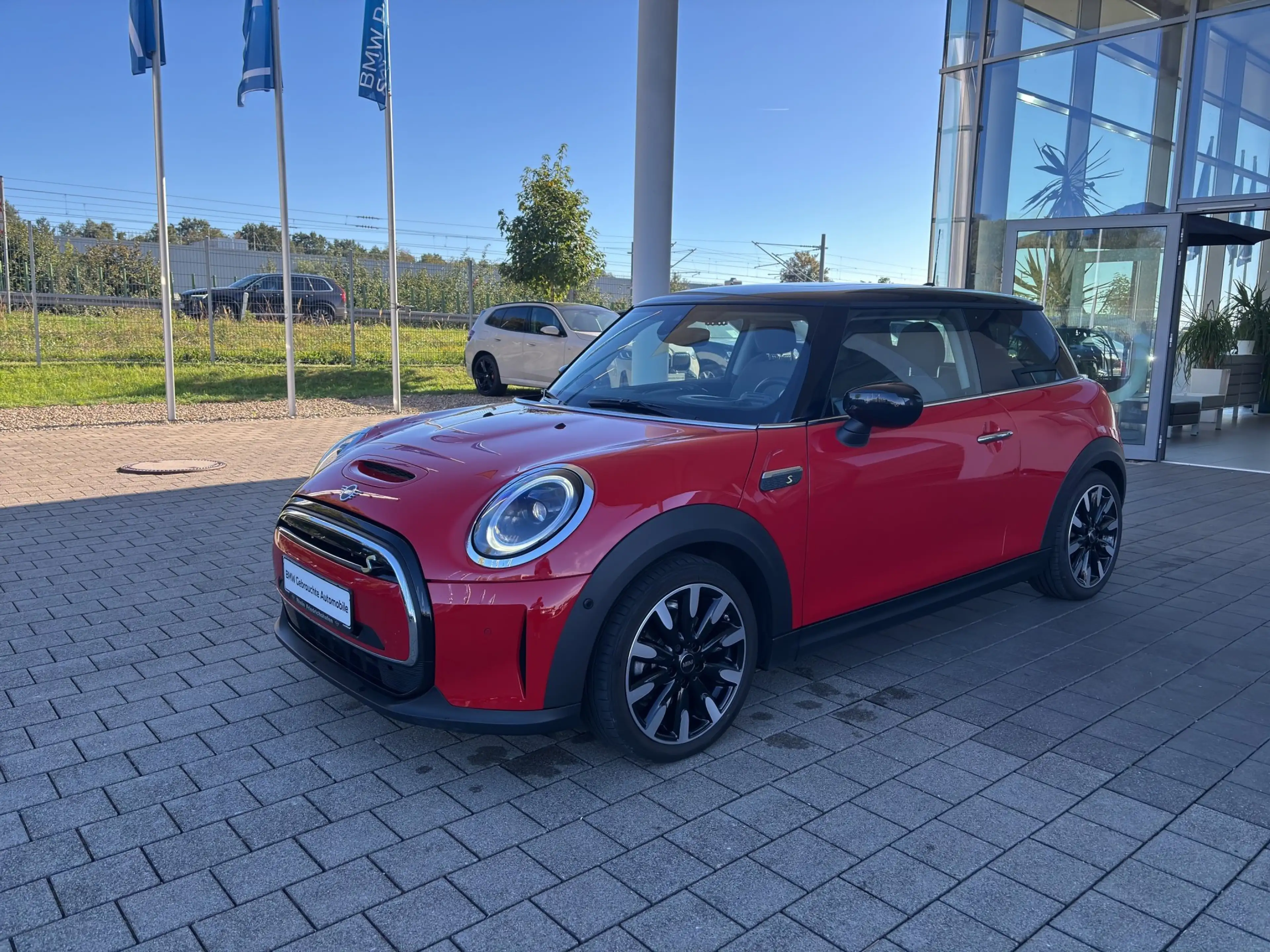MINI Cooper SE 3-Türer Rückfahrka. HuD H&K Glasdach — photo 2