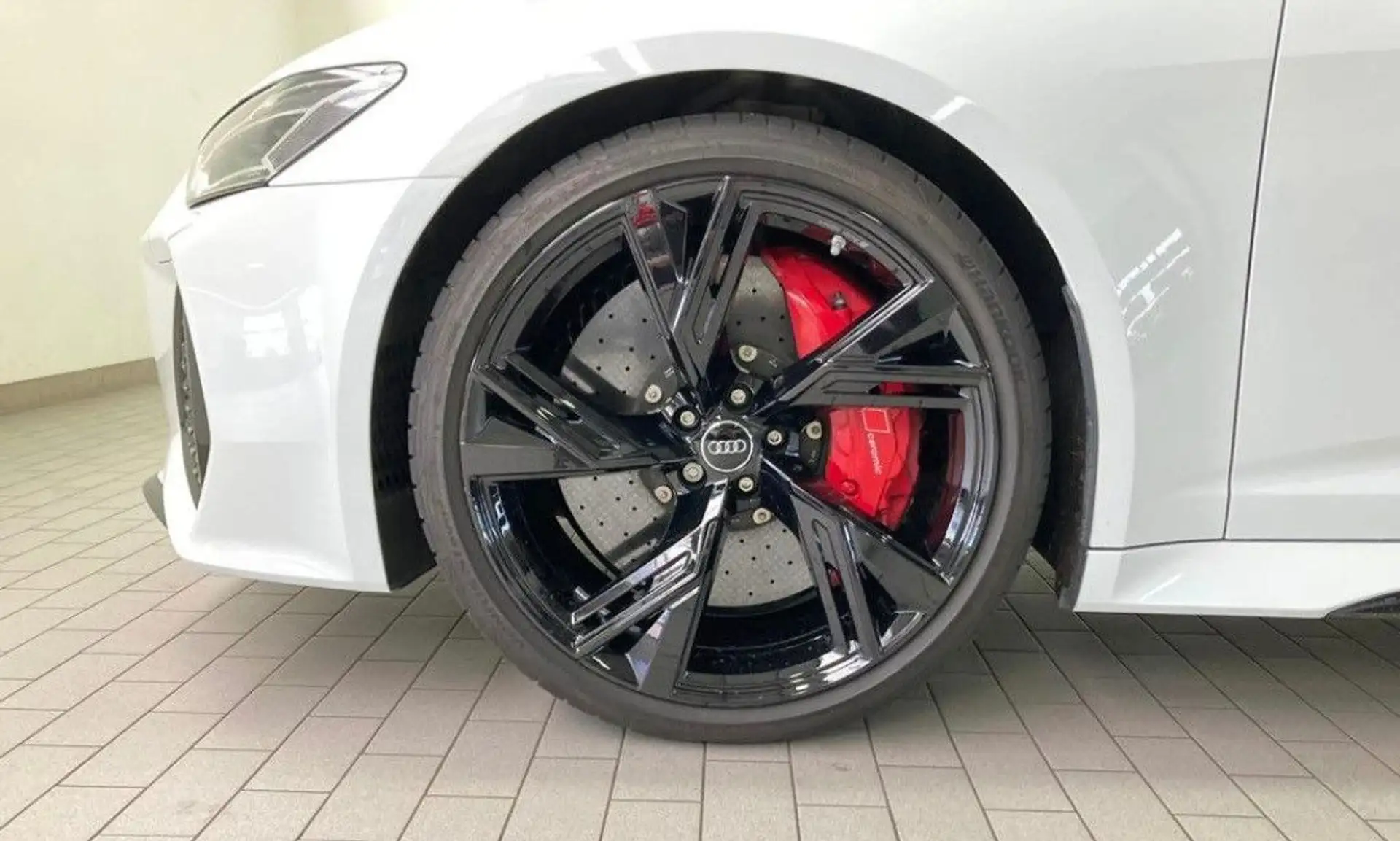 아우디 Audi RS6 4.0 TFSI 2021 흰색 사진 8