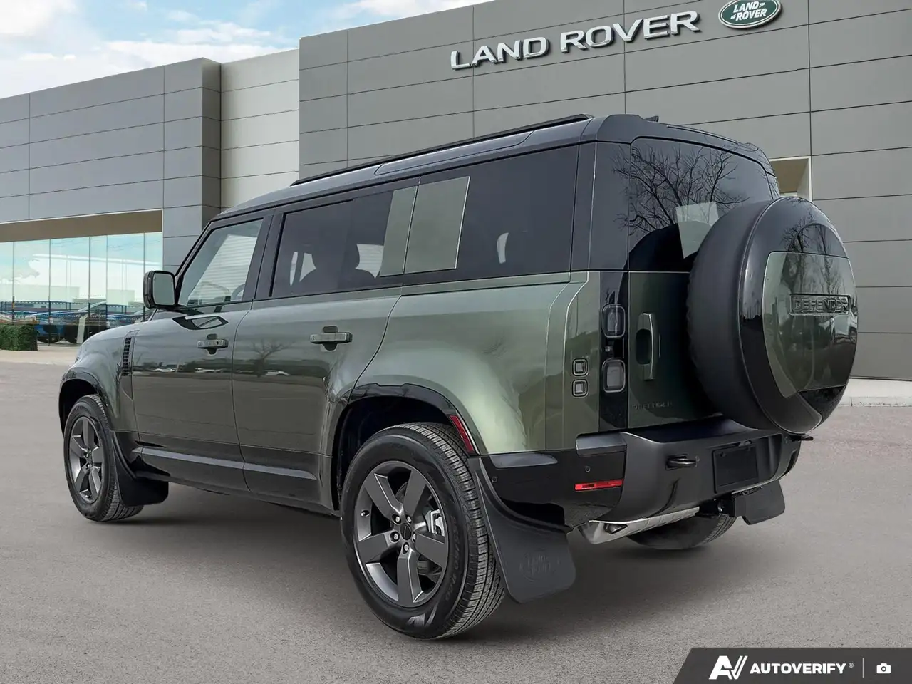 Land Rover Defender снимка Land Rover Defender