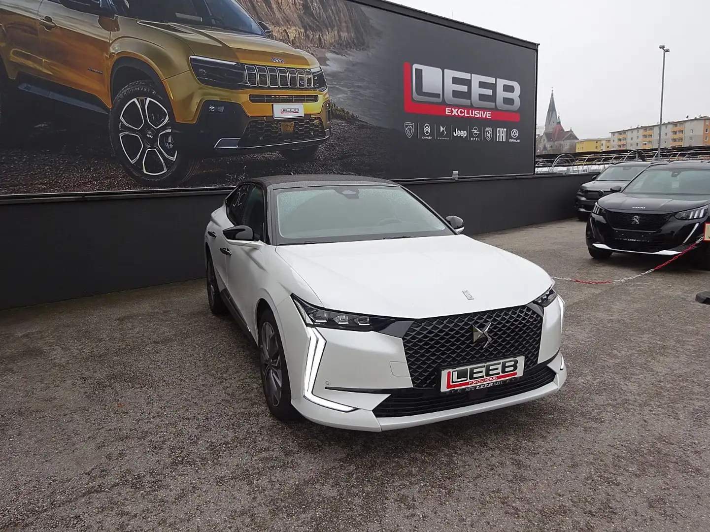 DS Automobiles DS 4 BlueHDi 130 S&S EAT8 Trocadero White - 2