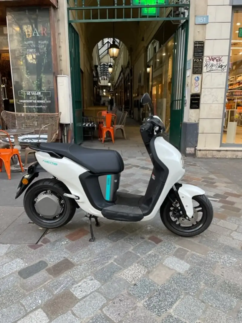 Yamaha NEOs 50 Wit - 1