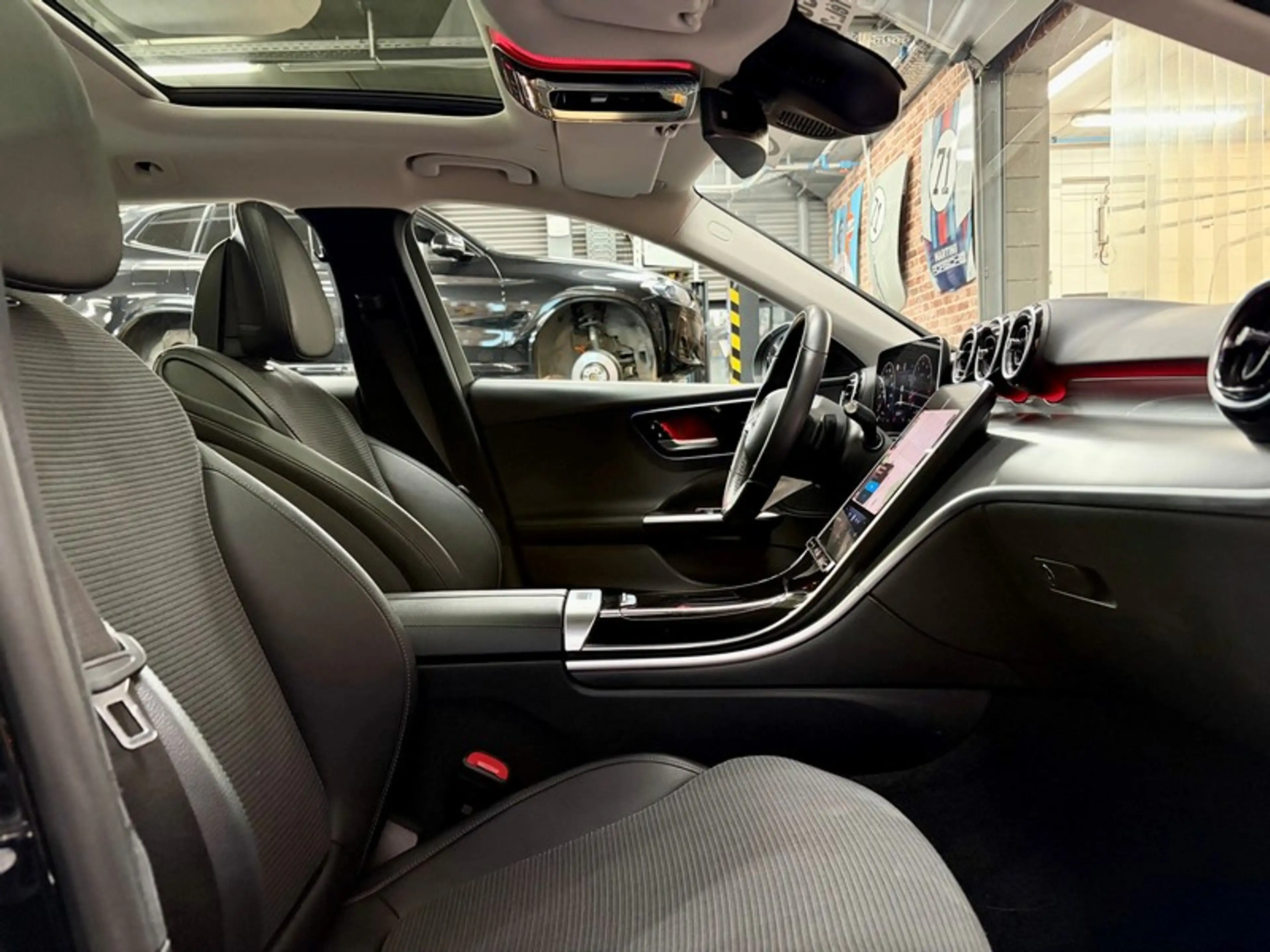 Mercedes-Benz C 200 C 200 Break 204cv Auto 4x4 AVANTGARDE — photo 8