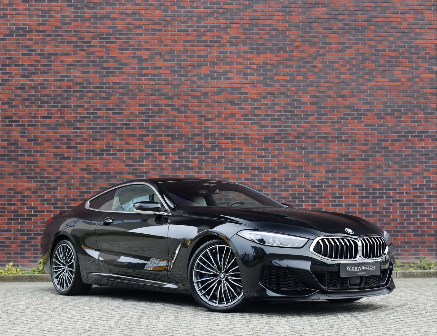 BMW M850 8-serie M850i xDrive High Executive | Laser - Indi Schwarz - 1