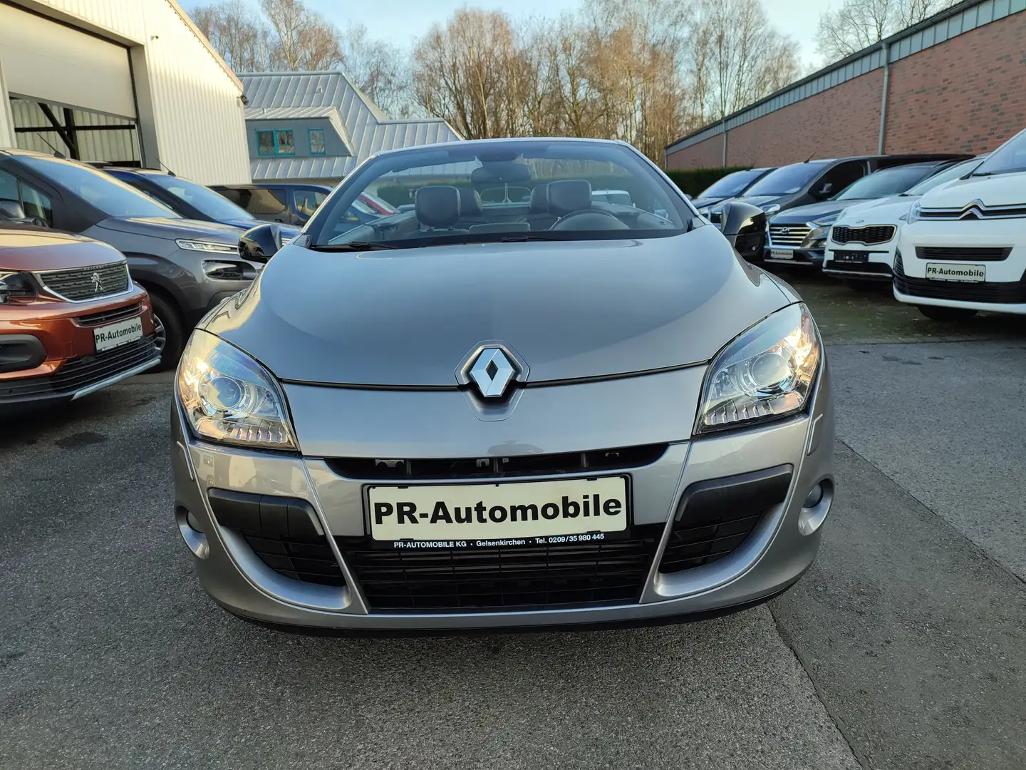 Renault Megane CC Klimaaut/Navi/PDC/Panoramad/Xenon Gris - 2