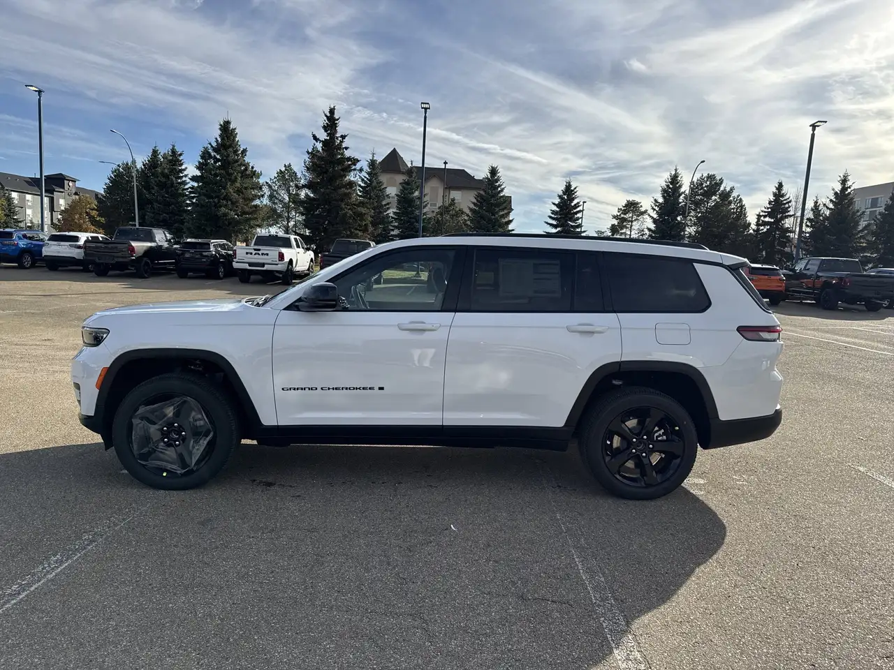 Jeep Grand Cherokee снимка Jeep Grand Cherokee