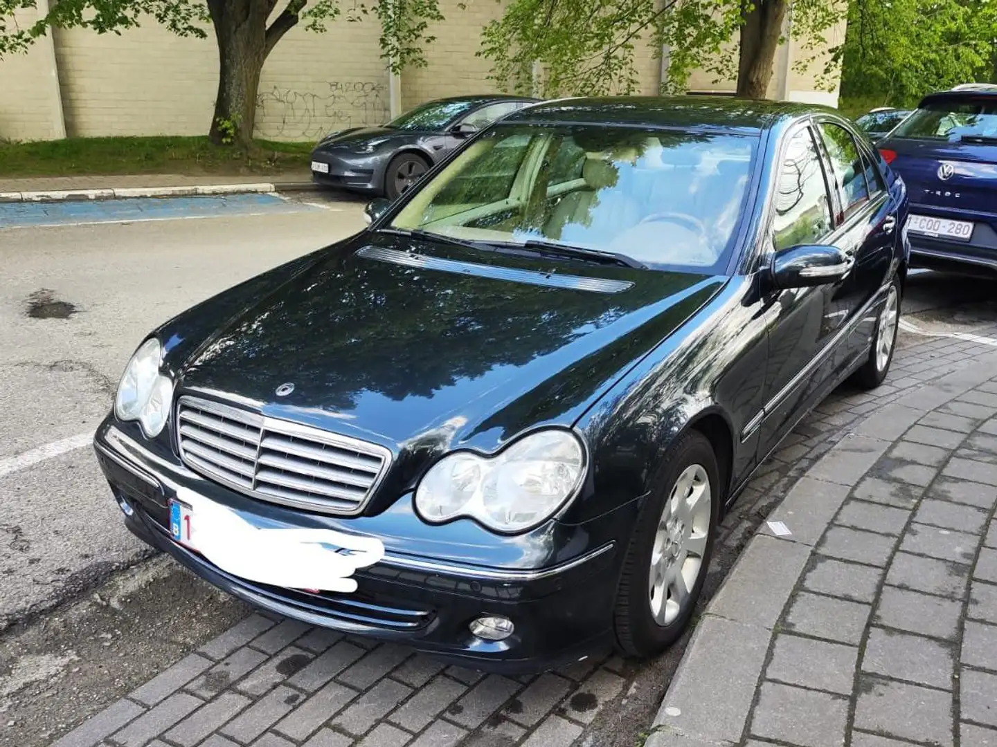 Mercedes-Benz 180 Modrá - 2