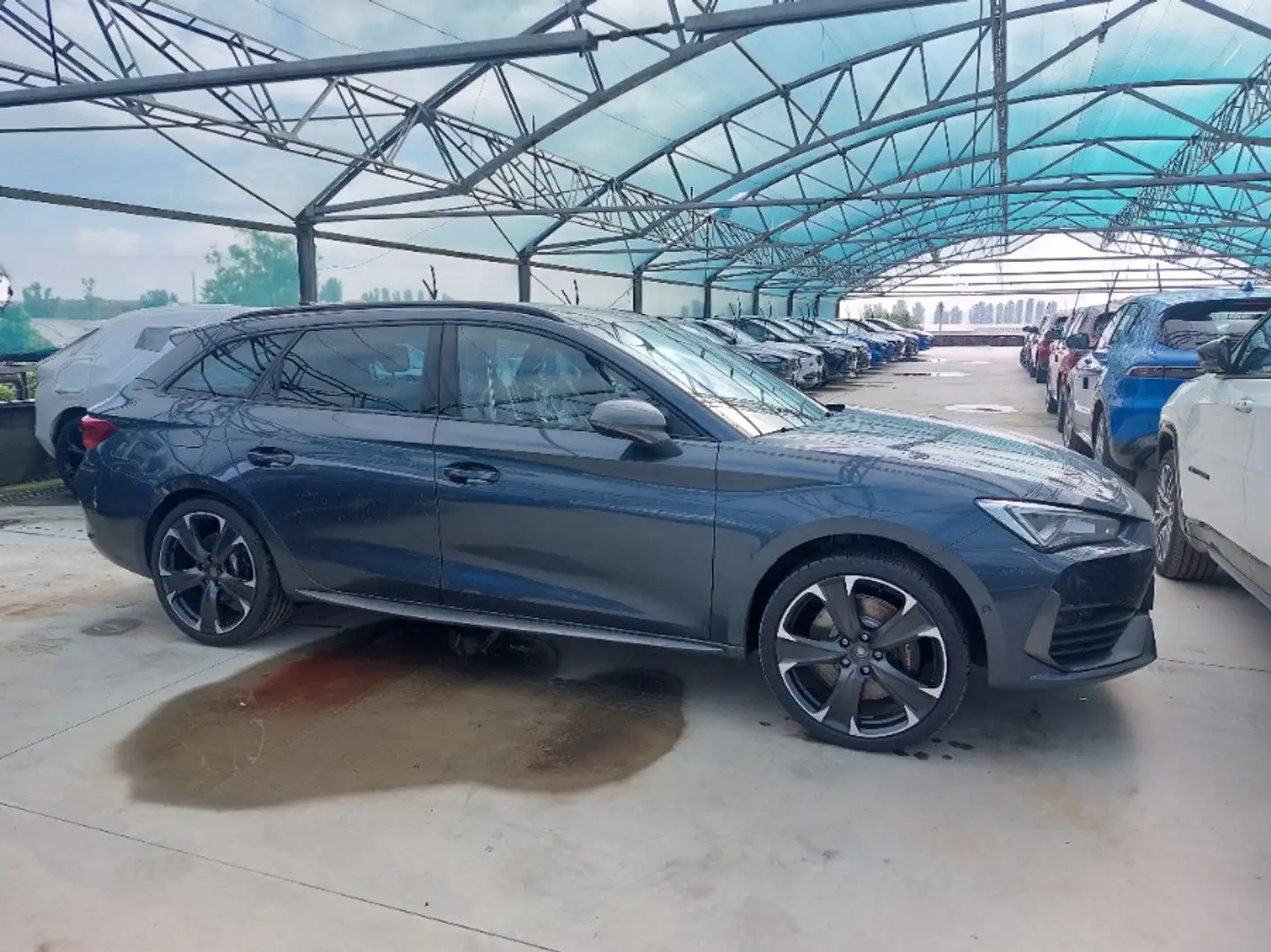 CUPRA Leon Sportstourer 2.0 TSI VZ - 2