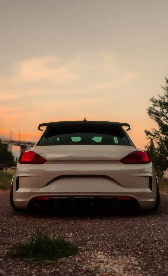 Volkswagen Scirocco 2.0 tsi R 265cv dsg - 2