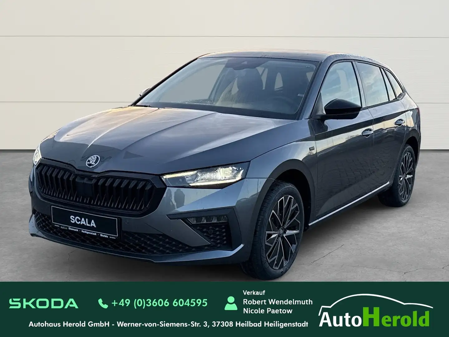 Skoda Scala Tour AHK Black Assitens Plus Grau - 1