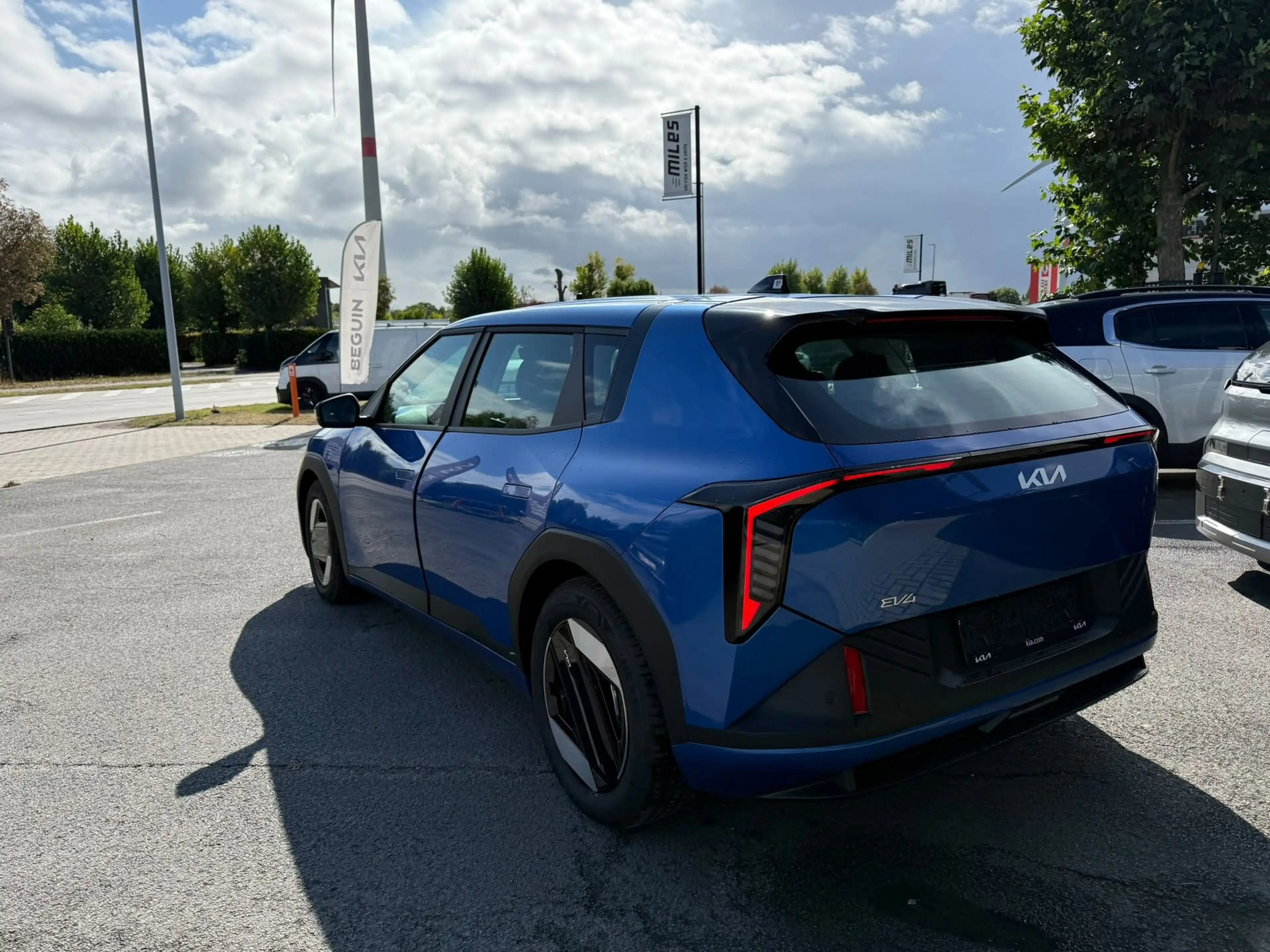 Kia EV4 Kia EV4 Bussines 58kWh — photo 6