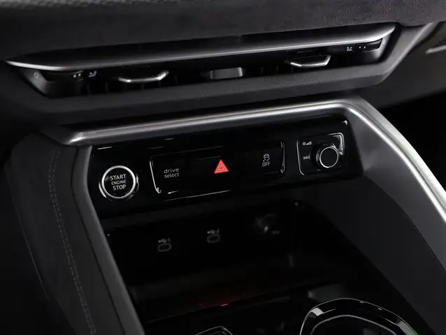 Audi Q5 TDI quattro 150 kW Ansicht 18