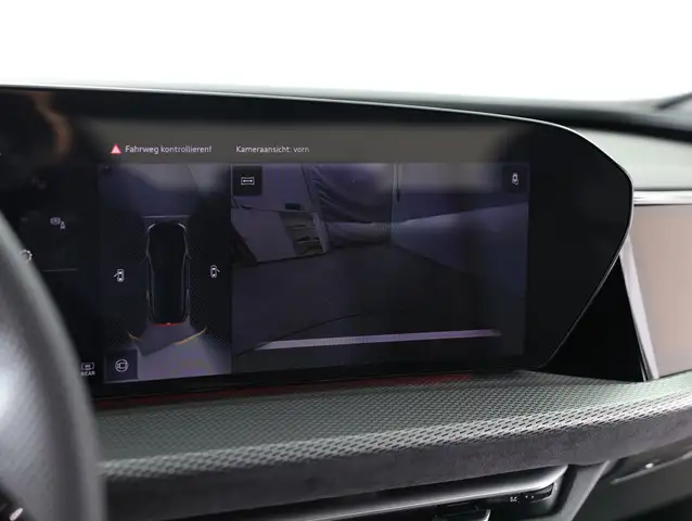 Audi Q5 TDI quattro 150 kW Ansicht 17