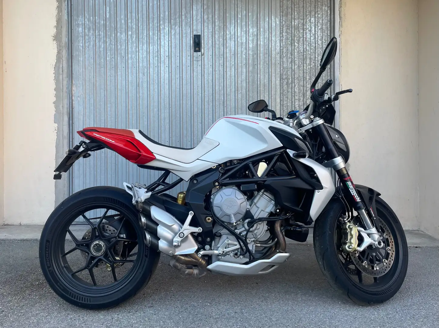 MV Agusta Brutale 800 EAS ABS Blanco - 1