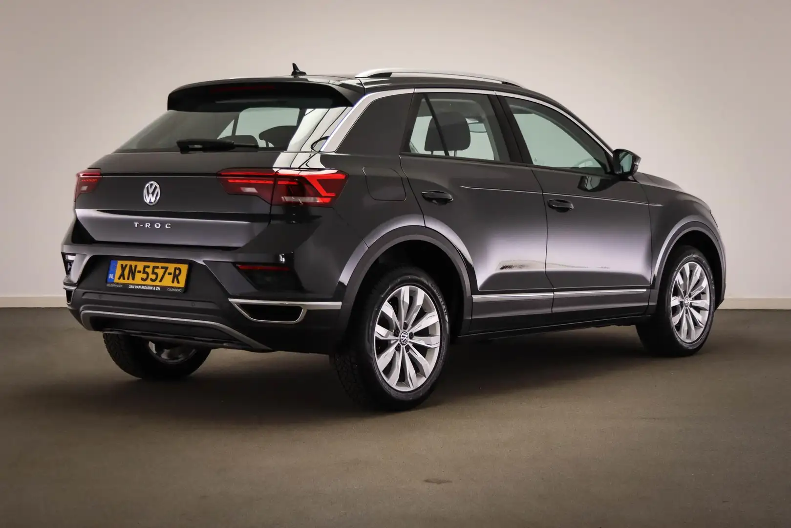 Volkswagen T-Roc 1.5 TSI Sport | EXECUTIVE PACK | LED | ACC | DAB | Gris - 2