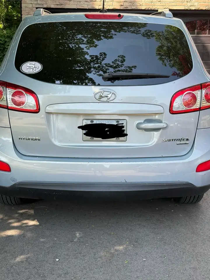Hyundai SANTA FE снимка Hyundai SANTA FE