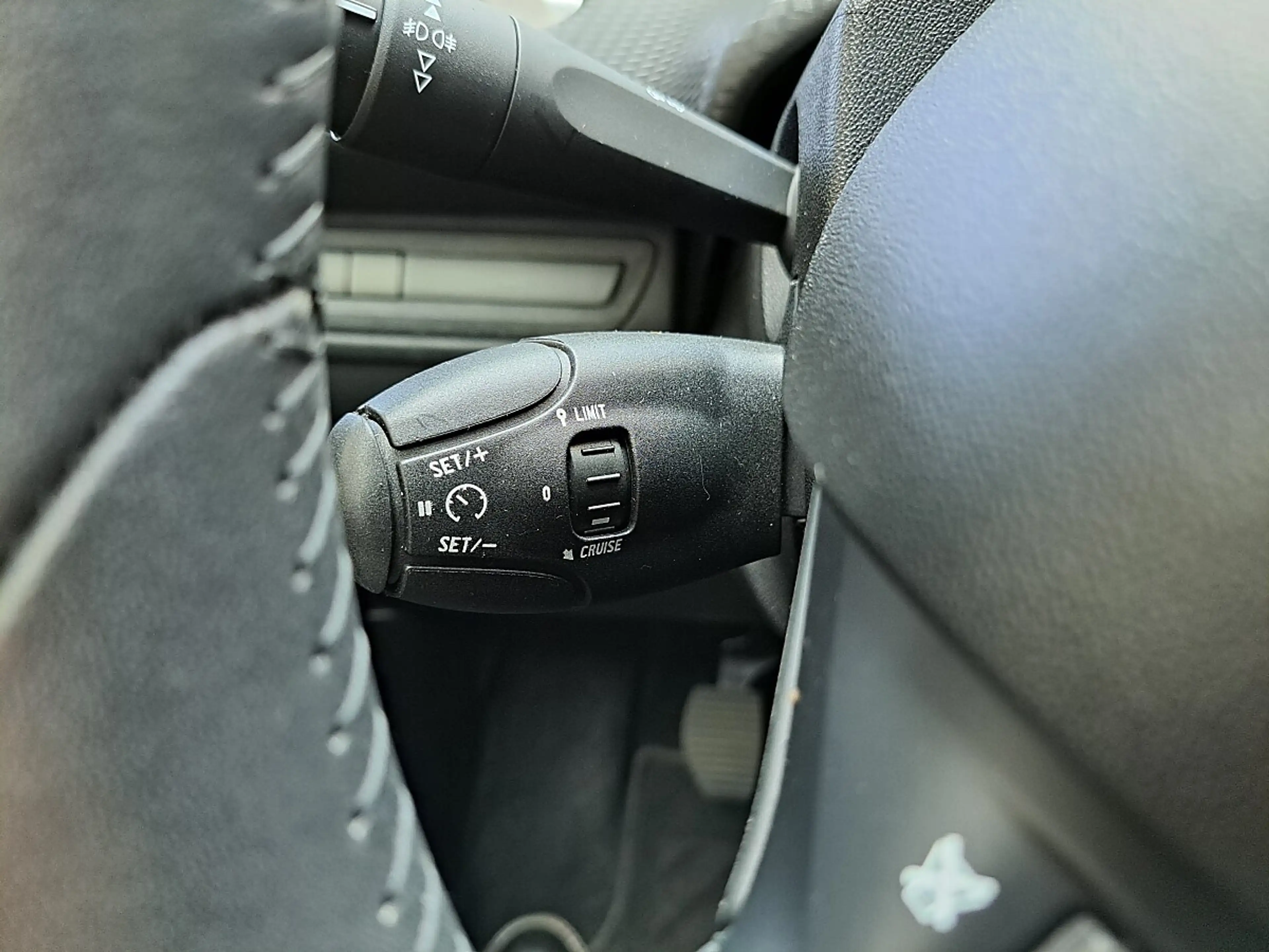 Peugeot 208 Style 1,2 PureTech 82 — photo 11