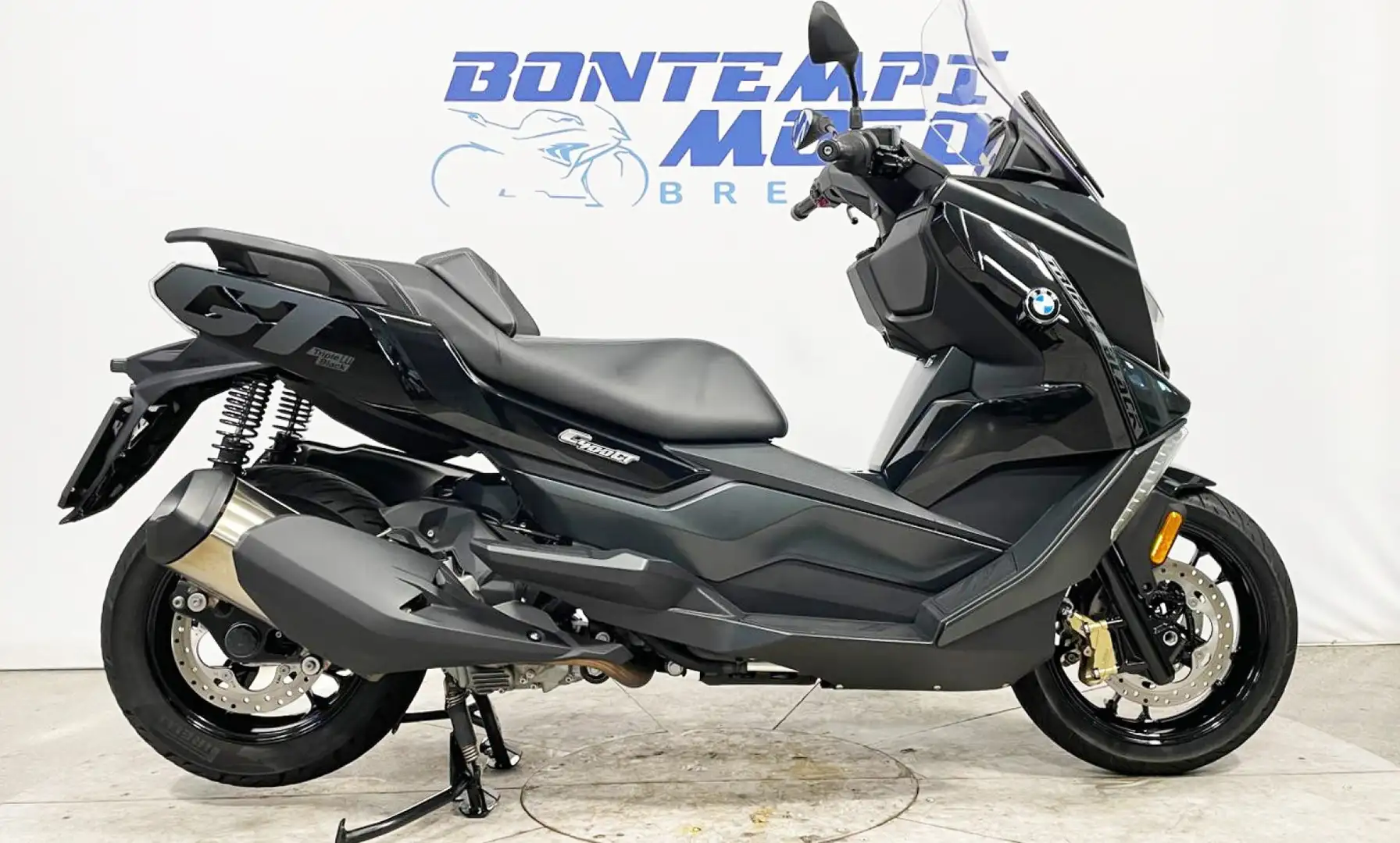 BMW C 400 GT Triple black - 2023 - KM. 2700 Fekete - 1
