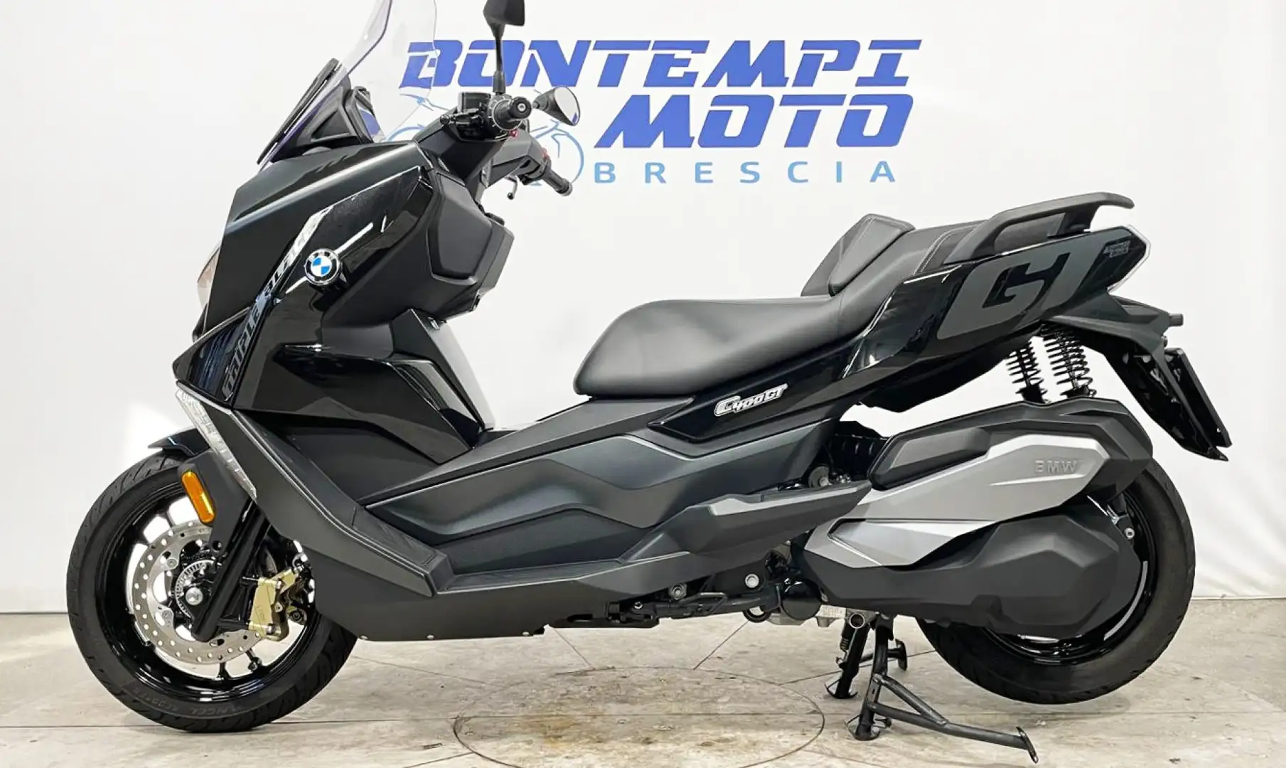 BMW C 400 GT Triple black - 2023 - KM. 2700 Fekete - 2