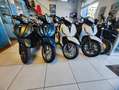 Piaggio Beverly 400 Zwart - thumbnail 4