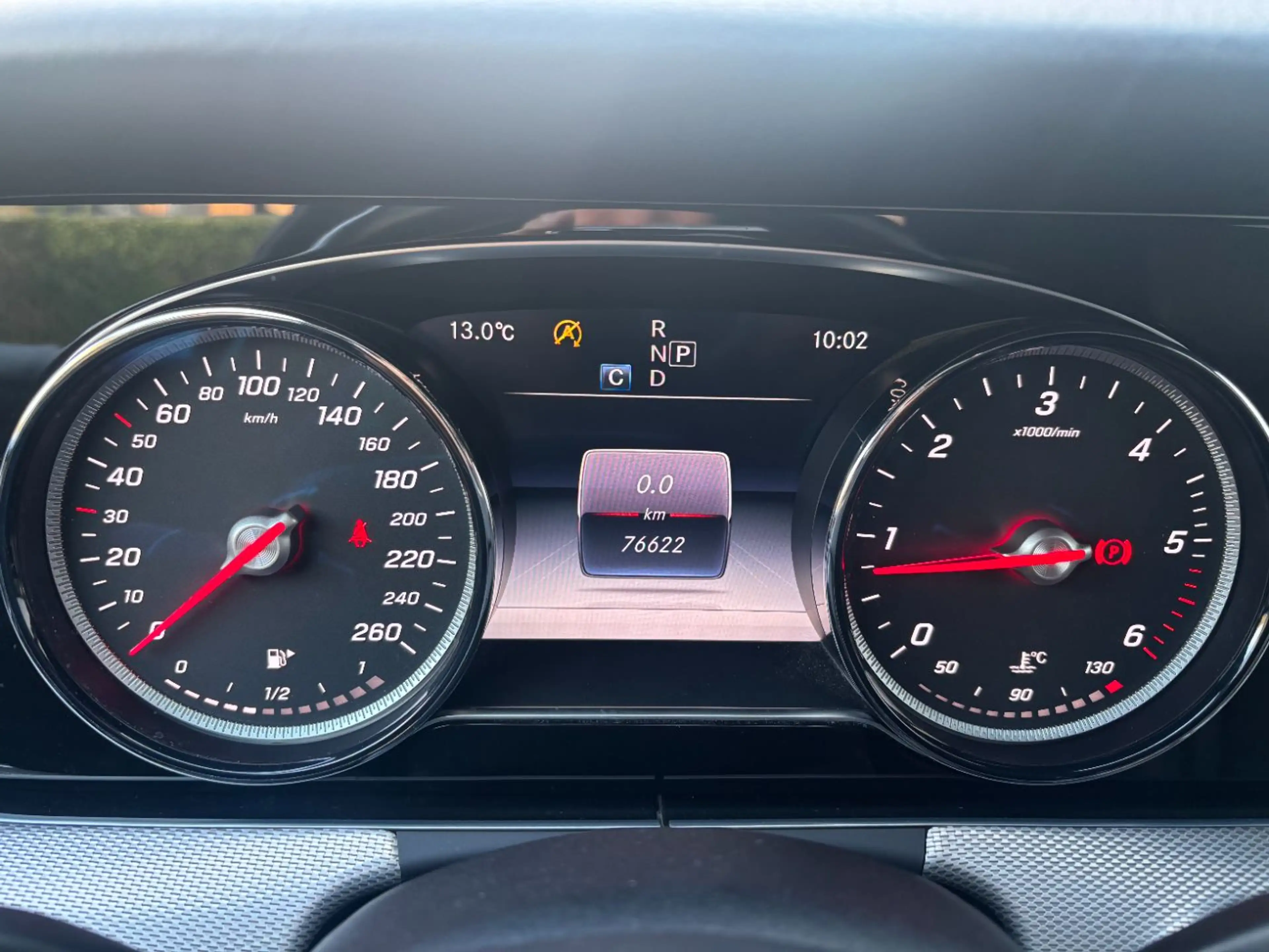 Mercedes-Benz E 220 d 4MATIC Limousine — photo 8