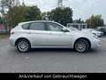 Subaru Impreza Active 4WD*Automatik*Klima*Scheckheft* Silber - thumbnail 4