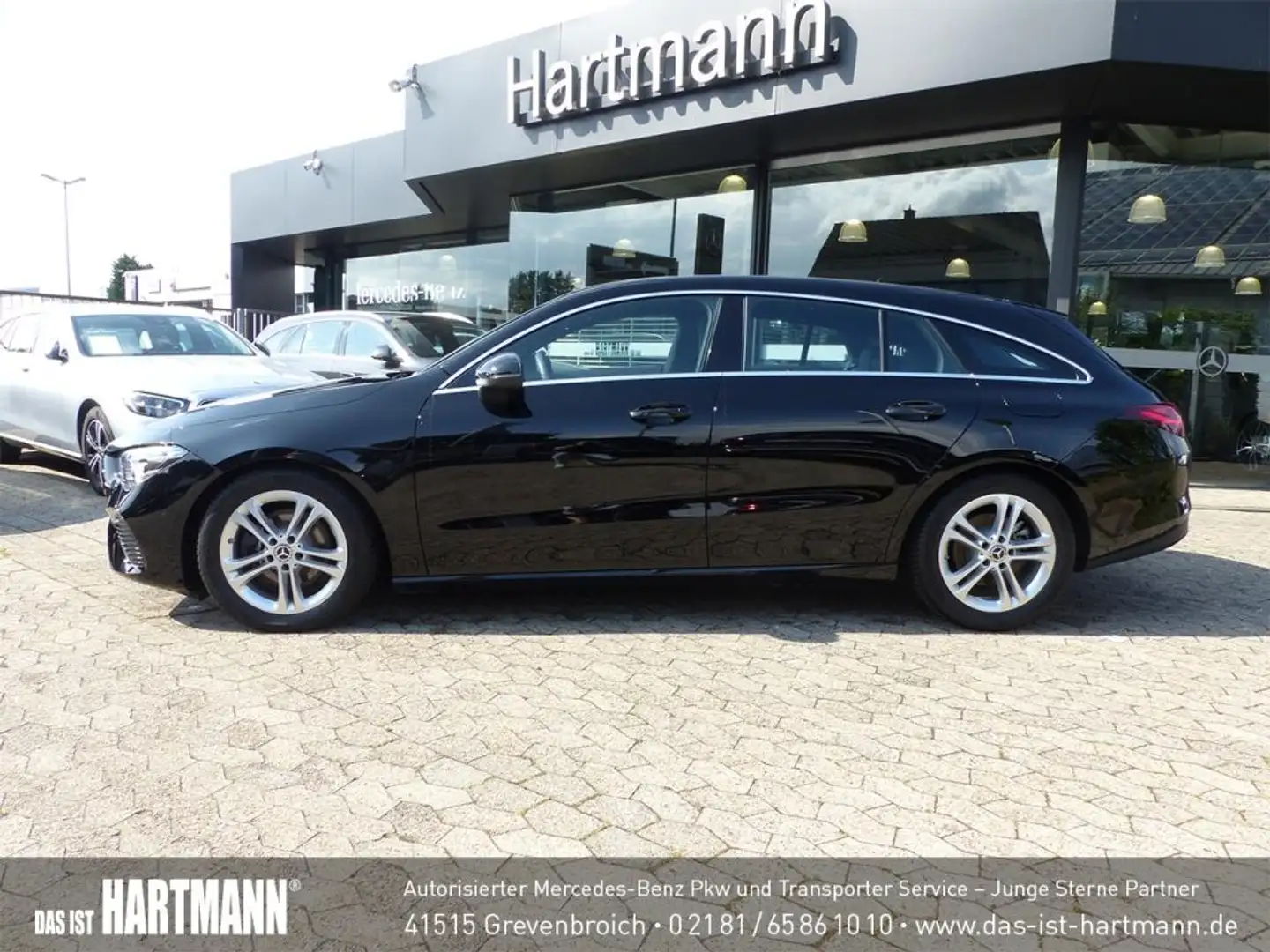 Mercedes-Benz CLA 180 SB ADVANCED+MBUX+NAVI+RF.-KAMERA+KEYLESS Schwarz - 2