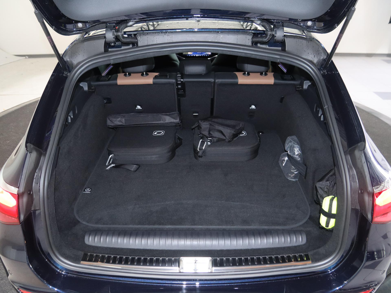 Mercedes-Benz E 53 AMG Estate 4MATIC+ Night Edition — photo 12
