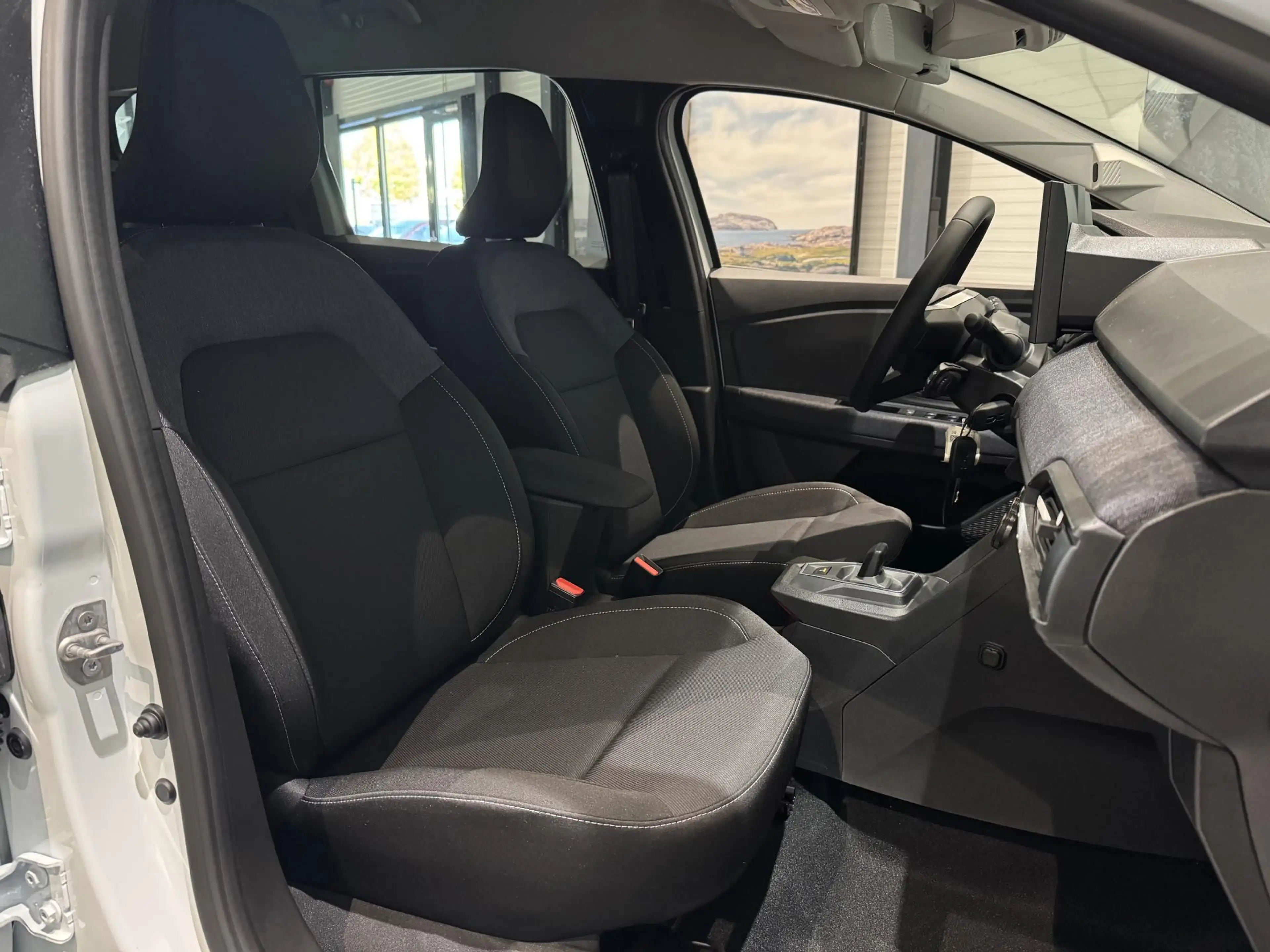 Dacia Jogger 1.8 hybrid 155 expression 7p. | 800 EURO VOORRAADV — photo 9
