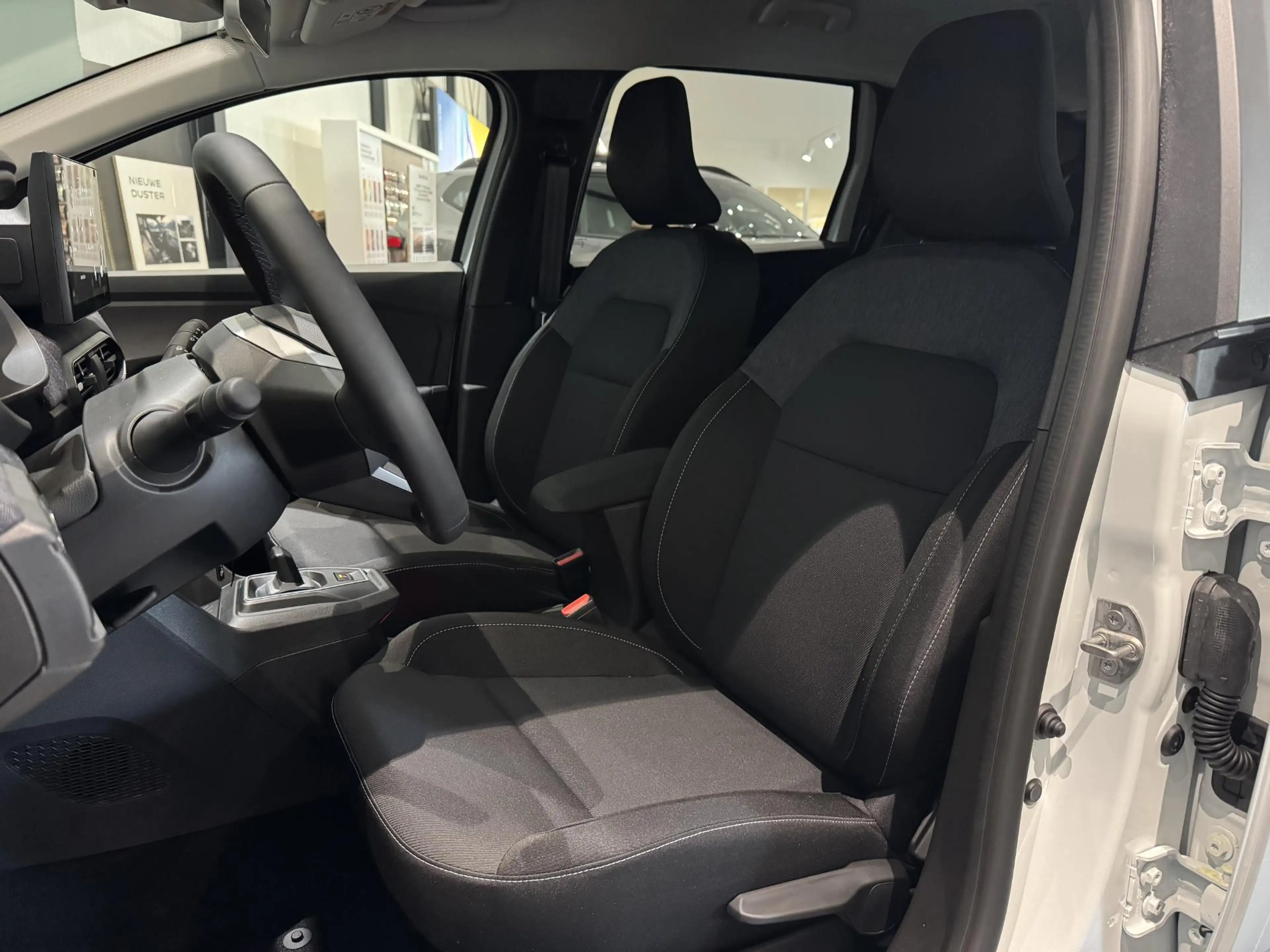 Dacia Jogger 1.8 hybrid 155 expression 7p. | 800 EURO VOORRAADV — photo 8