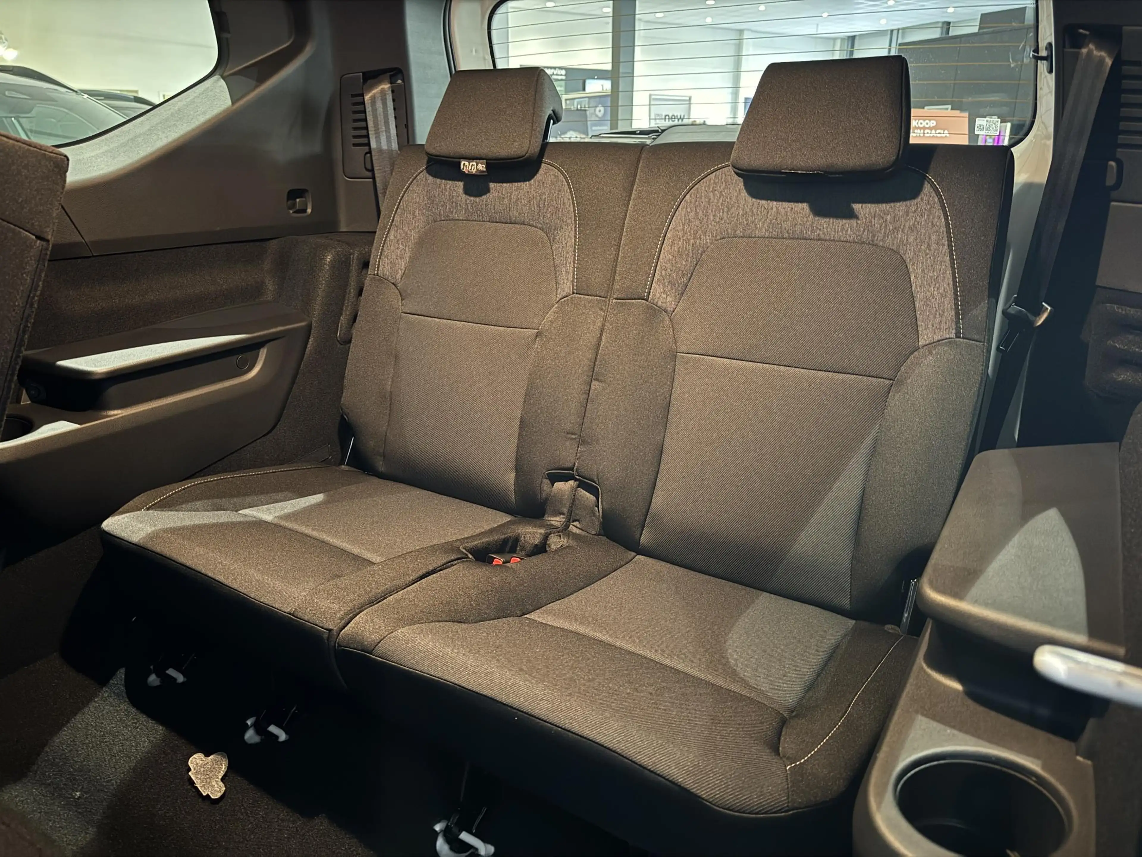 Dacia Jogger 1.8 hybrid 155 expression 7p. | 800 EURO VOORRAADV — photo 12