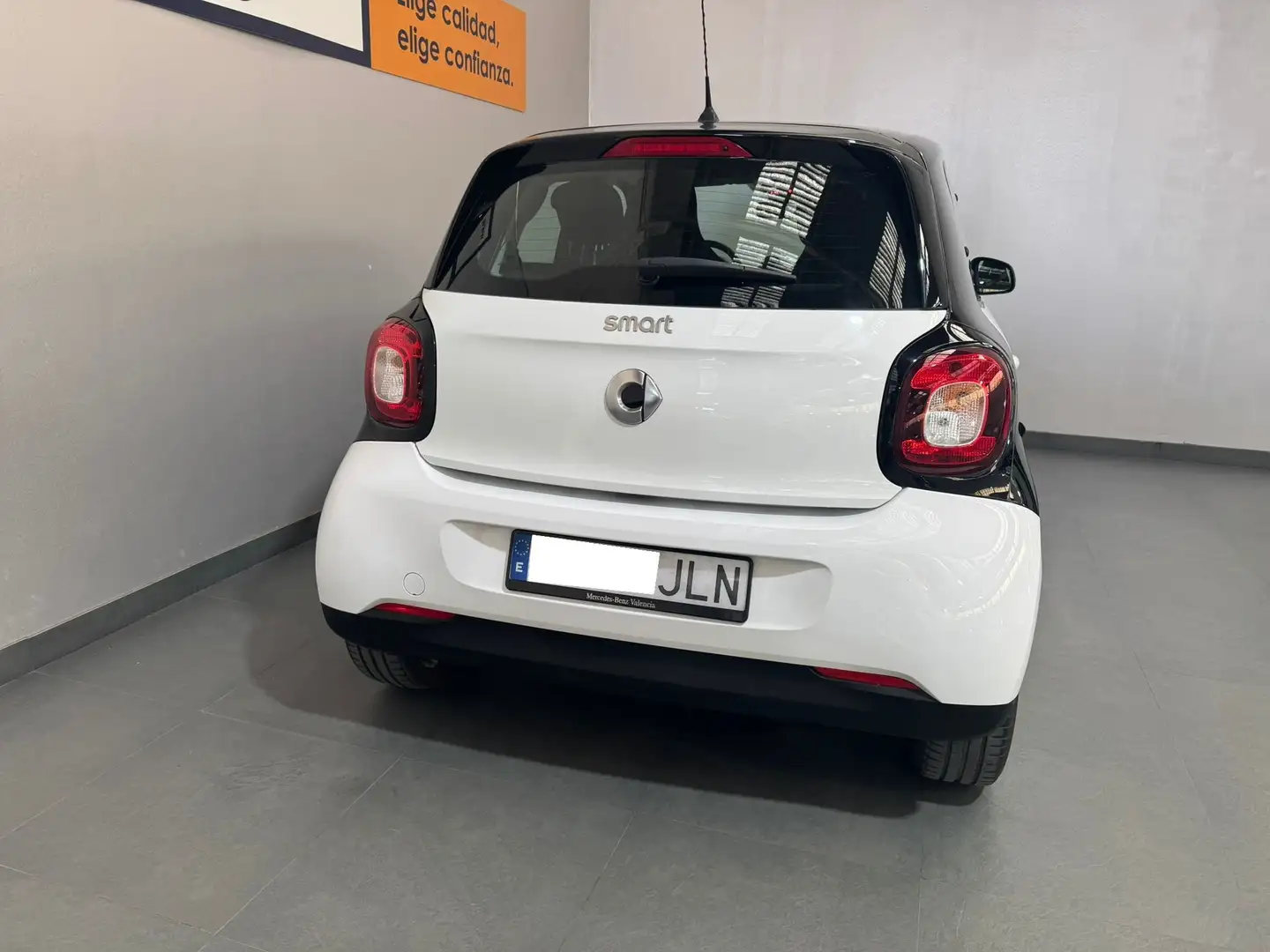 smart forFour 1.0 52kW (71CV) S/S PASSION Blanco - 2