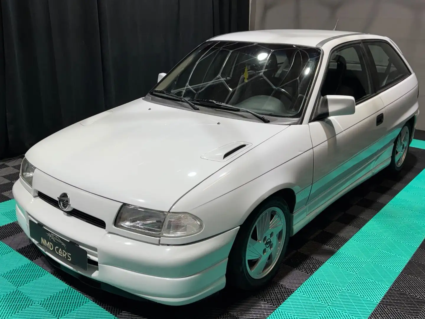 Opel Astra 2.0 16V GSI 150PS KLIMA/ROTKÄPPCHEN Blanc - 2