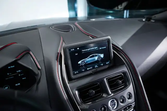 Aston Martin DBS Superleggera Coupe Ansicht 32